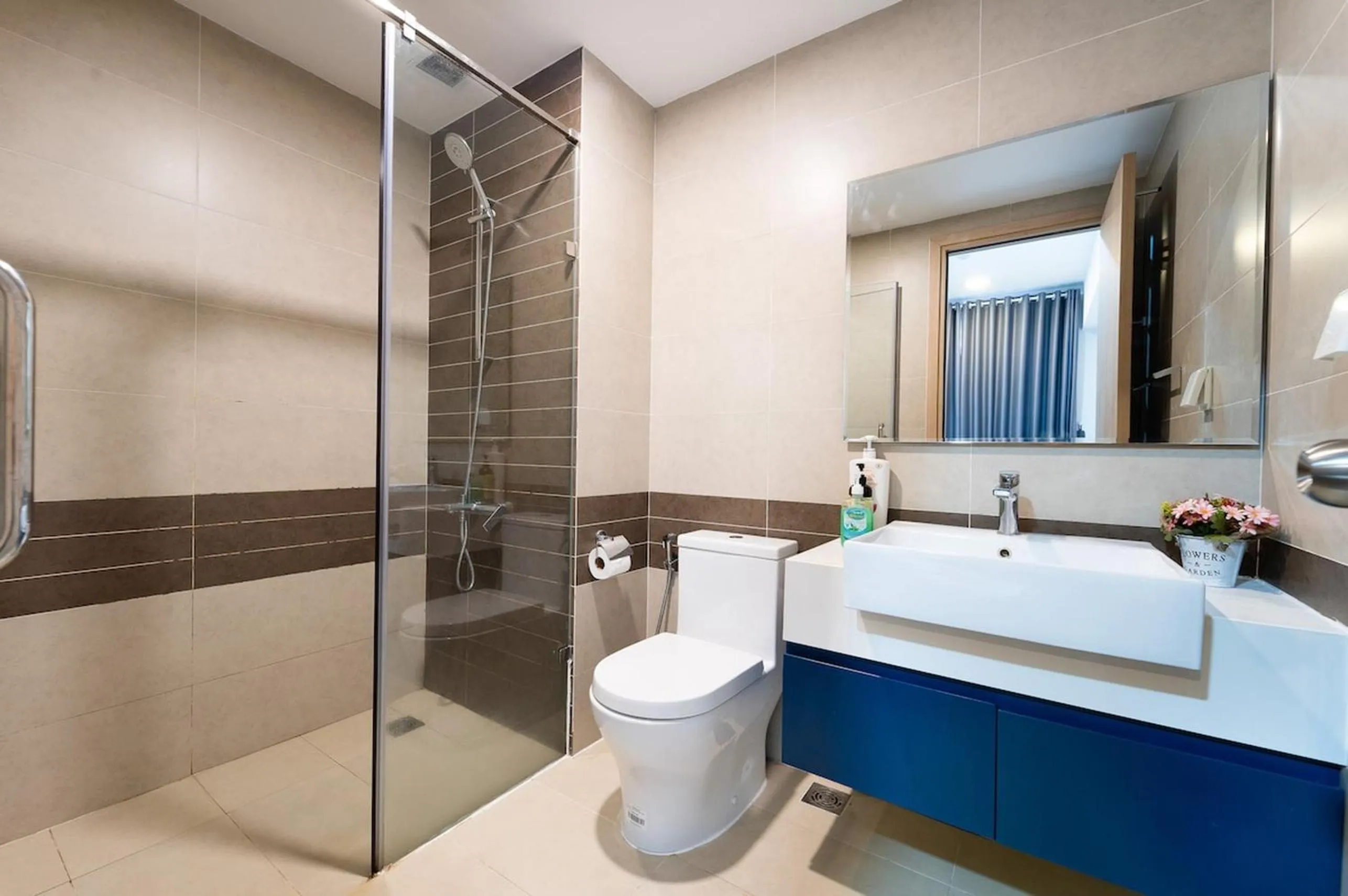 Toilet in The RiverGate Apartments & Condo Saigon