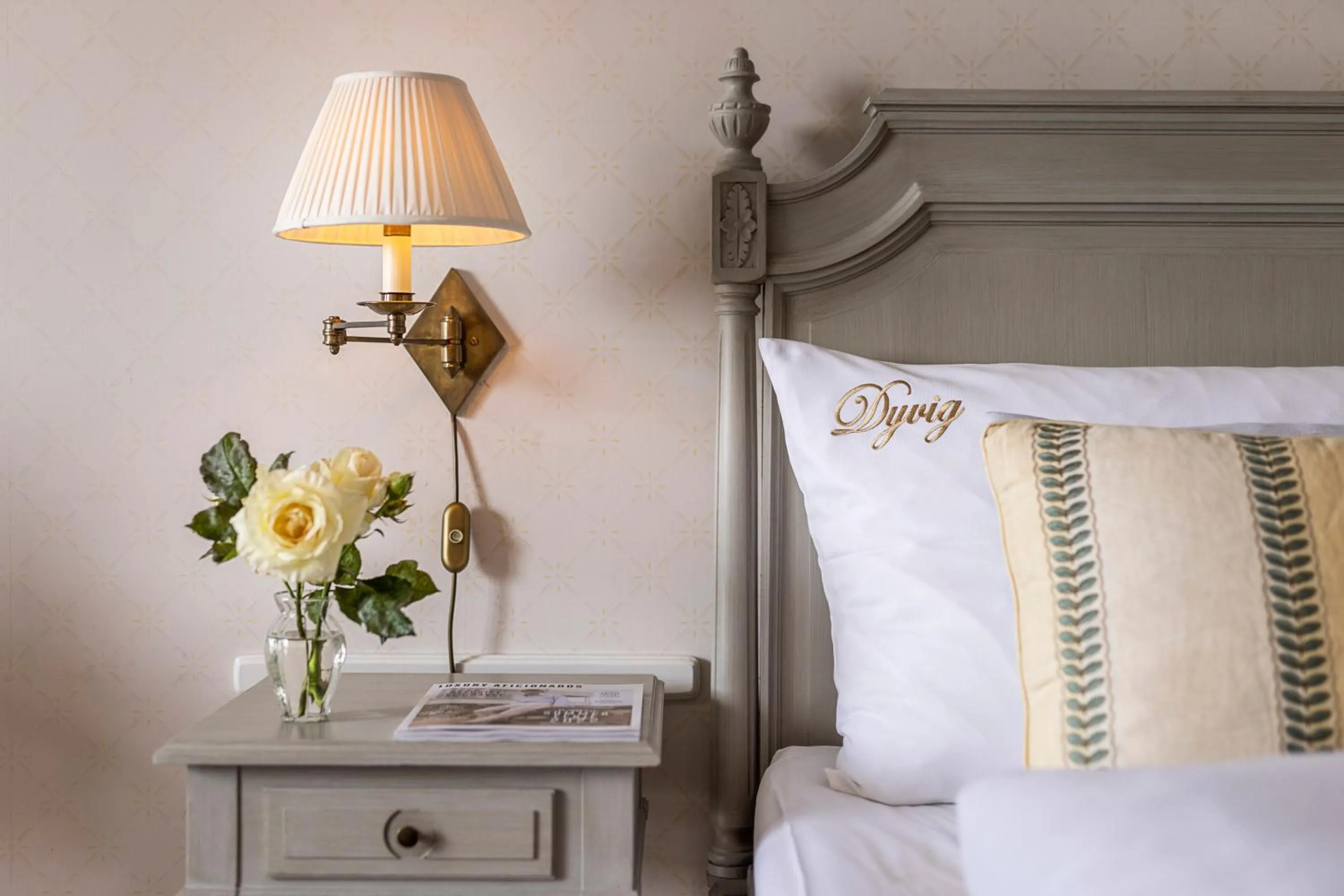 Bed in Dyvig Badehotel