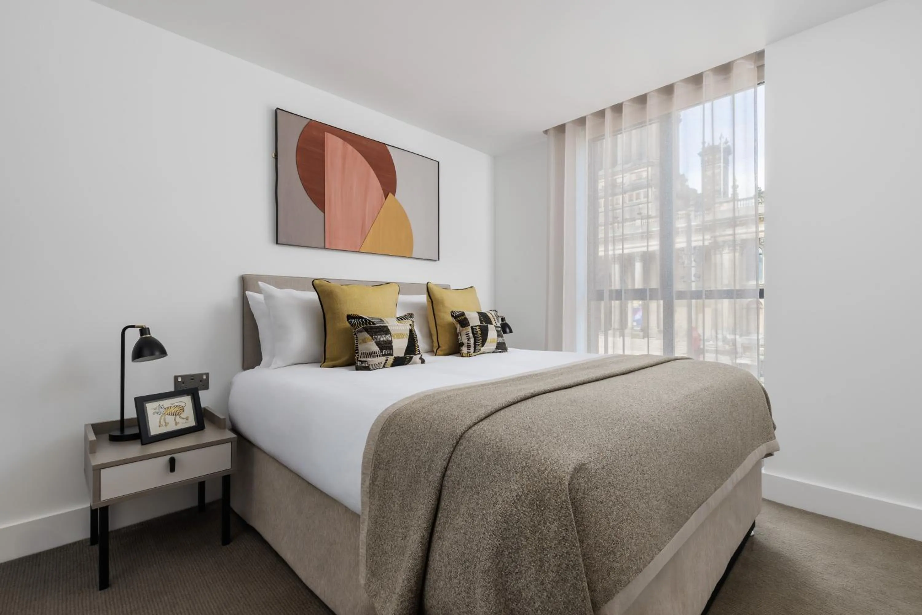 Bed in The Jubilee by Supercity Aparthotels