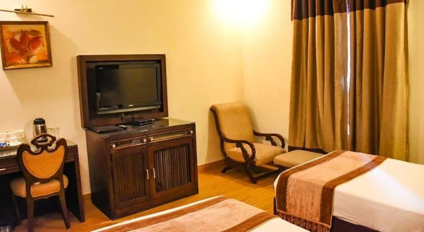 Bedroom, Bed in Aaron residency