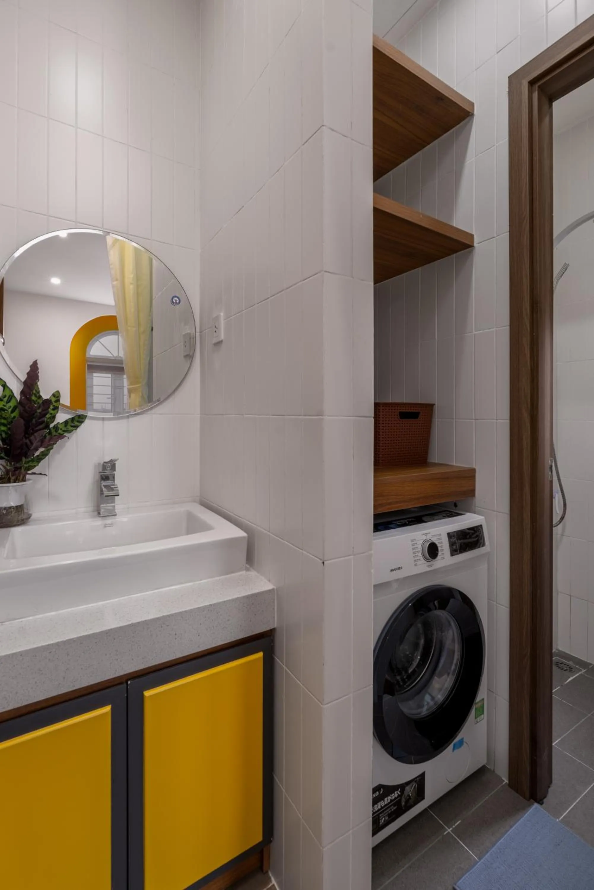 washing machine in Q Apartment Da Nang