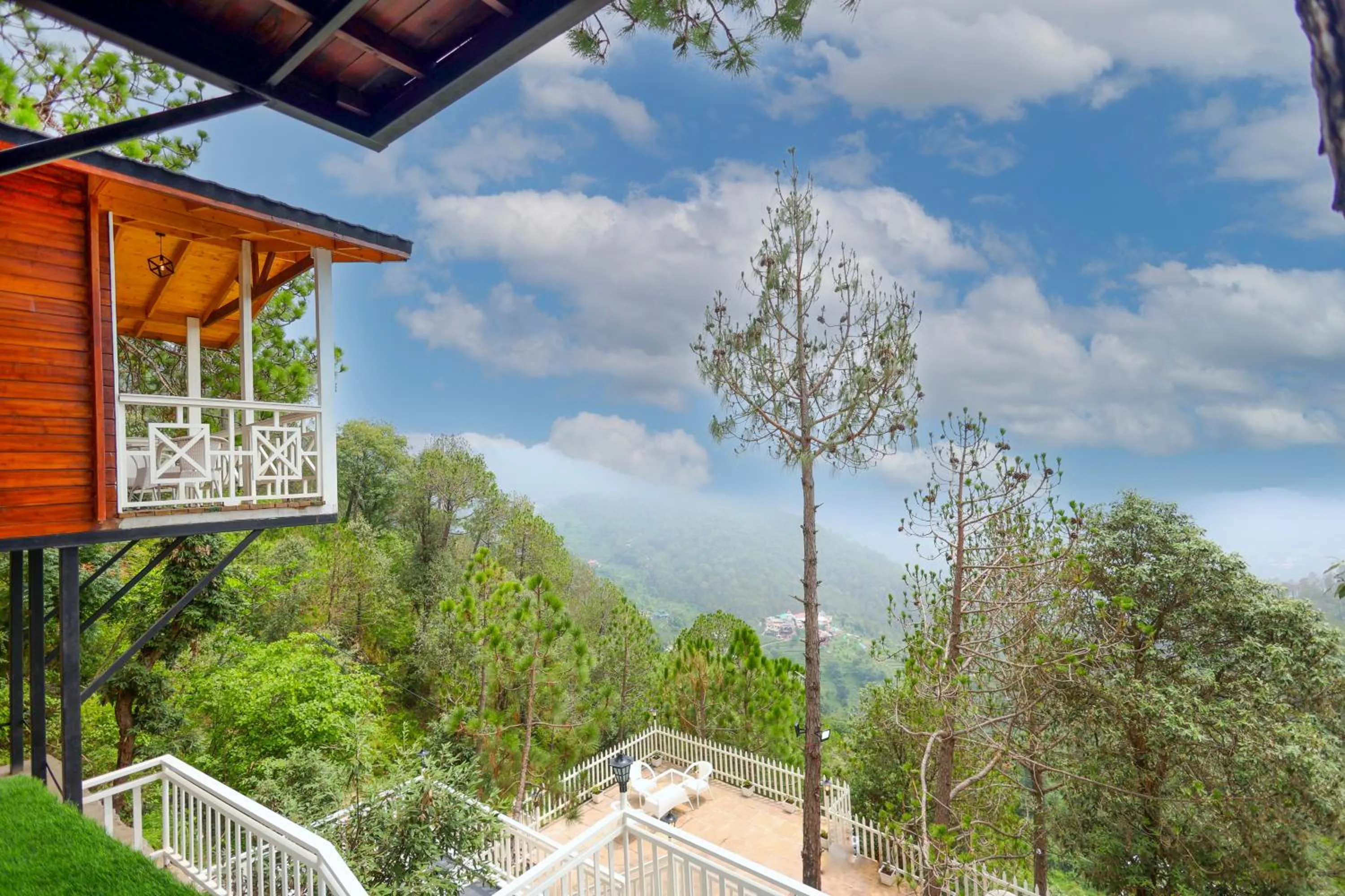 Spring in Koro Treehouse Resort Luxury Wooden Cottages and Villas with Private Pool