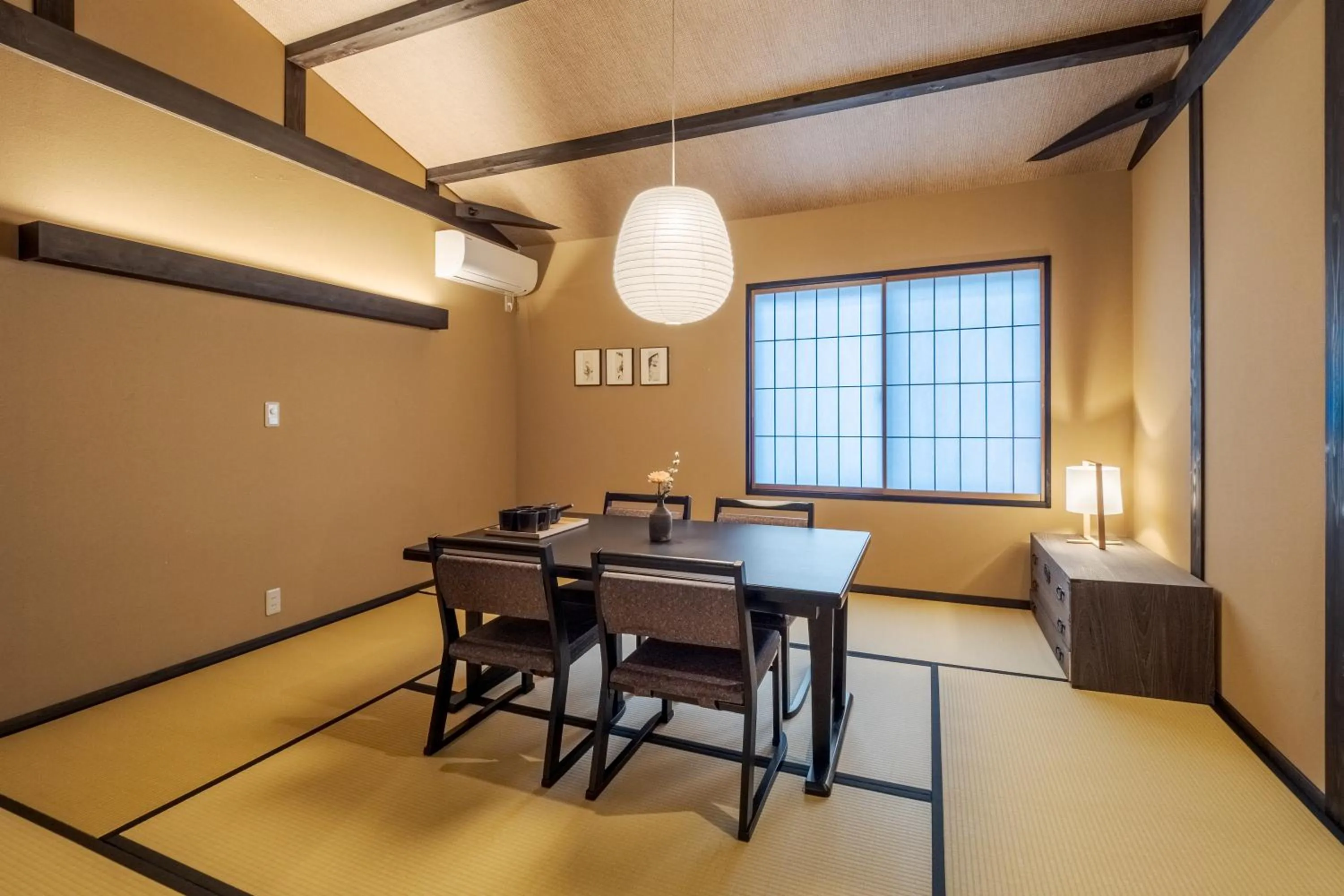Dining area in ROJIYU Kyoto