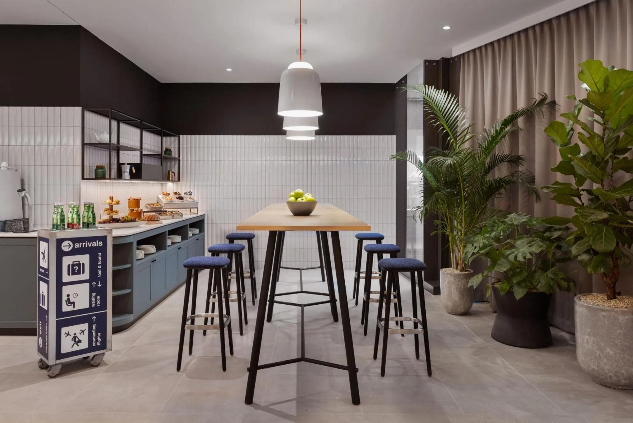 Coffee/tea facilities in The Passenger, a Tribute Portfolio Hotel