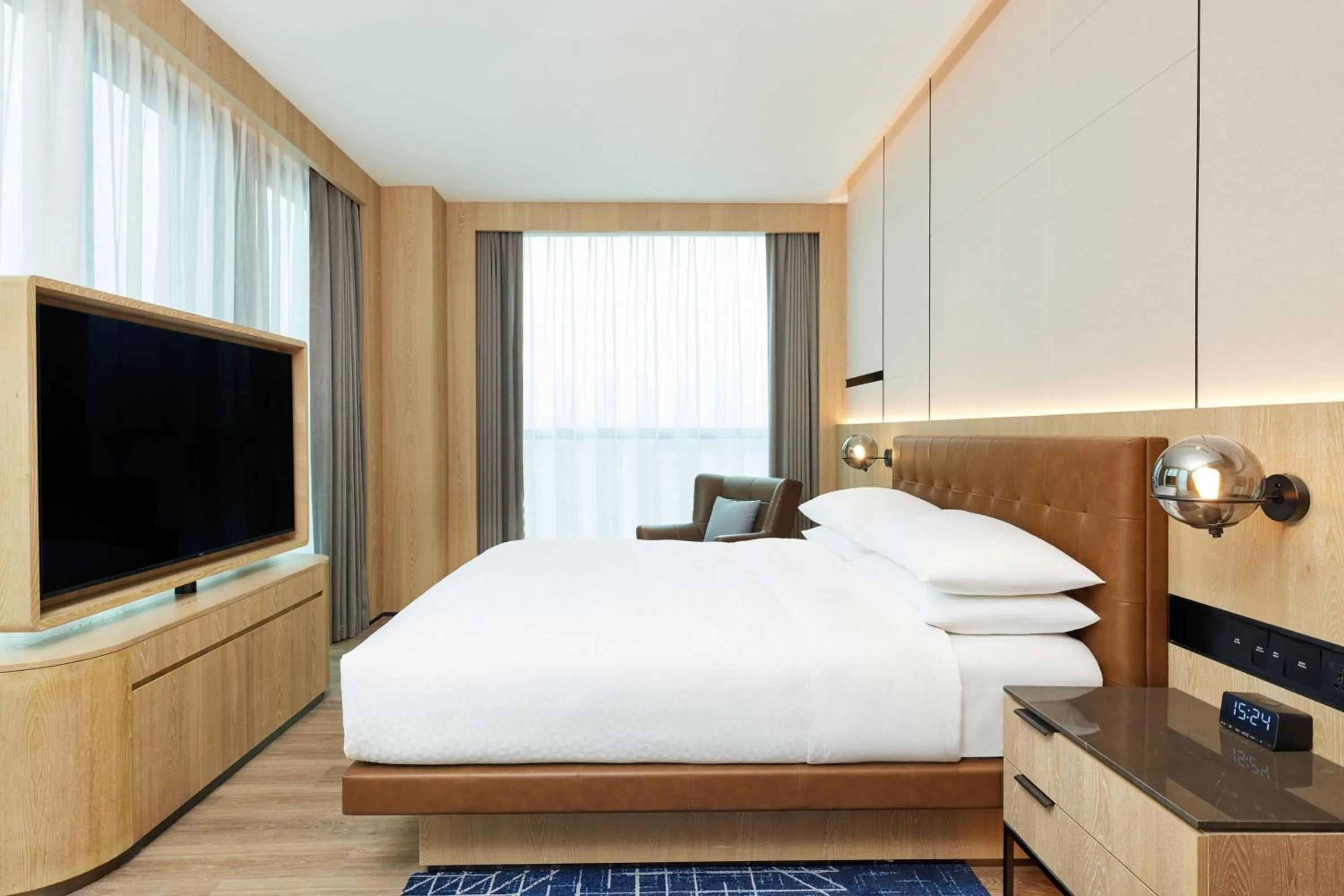 Bedroom, Bed in Four Points by Sheraton Huzhou