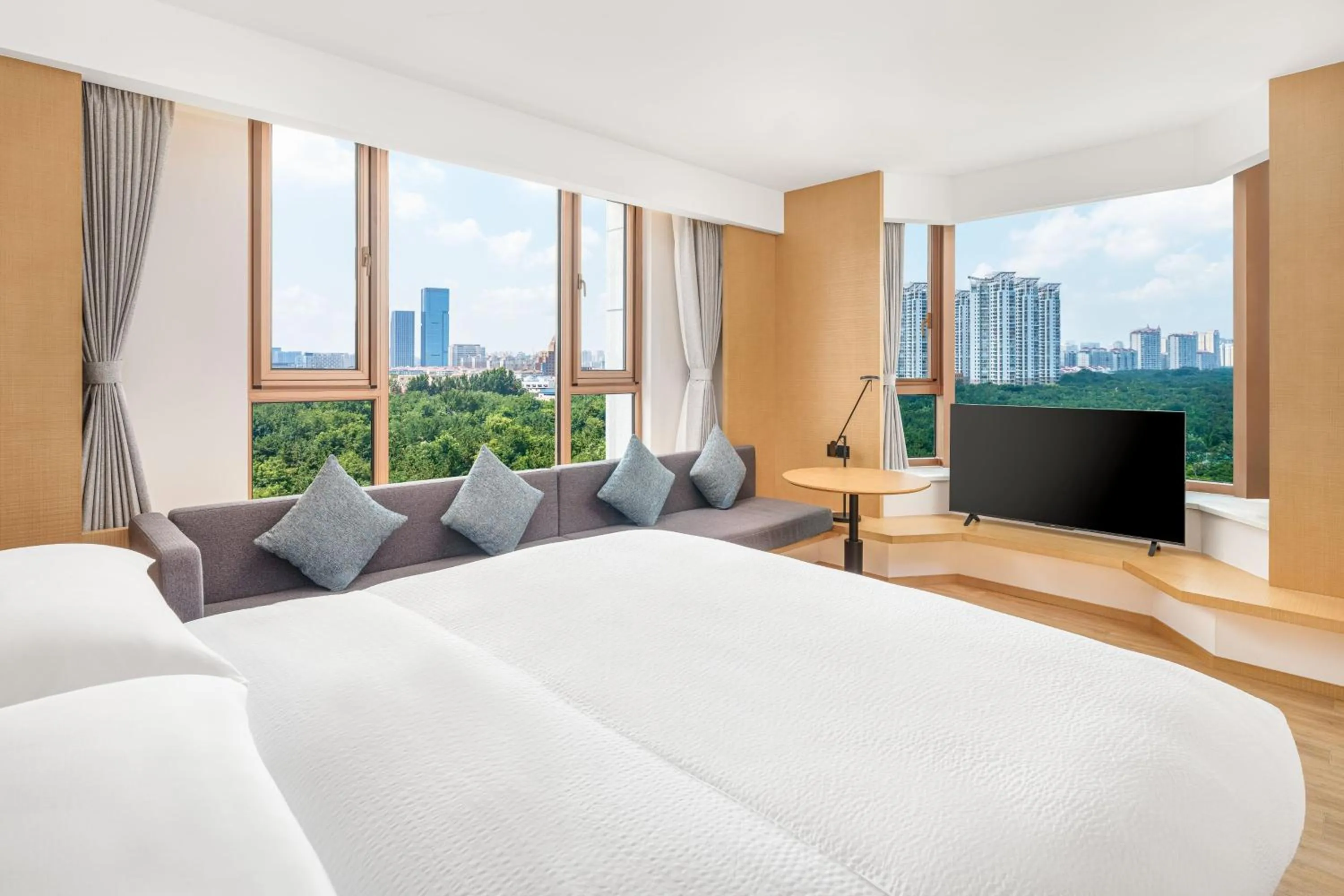 Photo of the whole room, Bed in Fairfield by Marriott Yantai