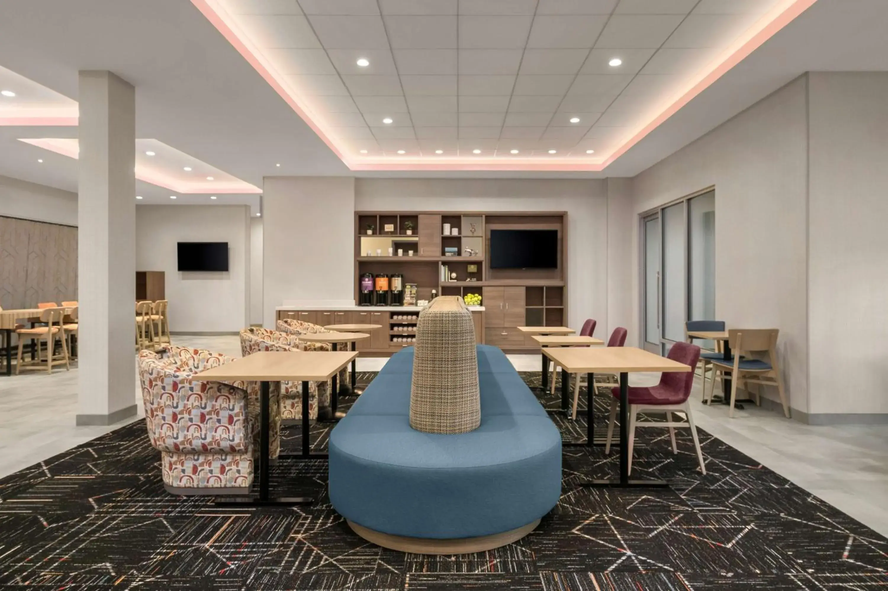 Lobby or reception in Home2 Suites By Hilton Eureka Lobby or reception in Home2 Suites By Hilton Eureka