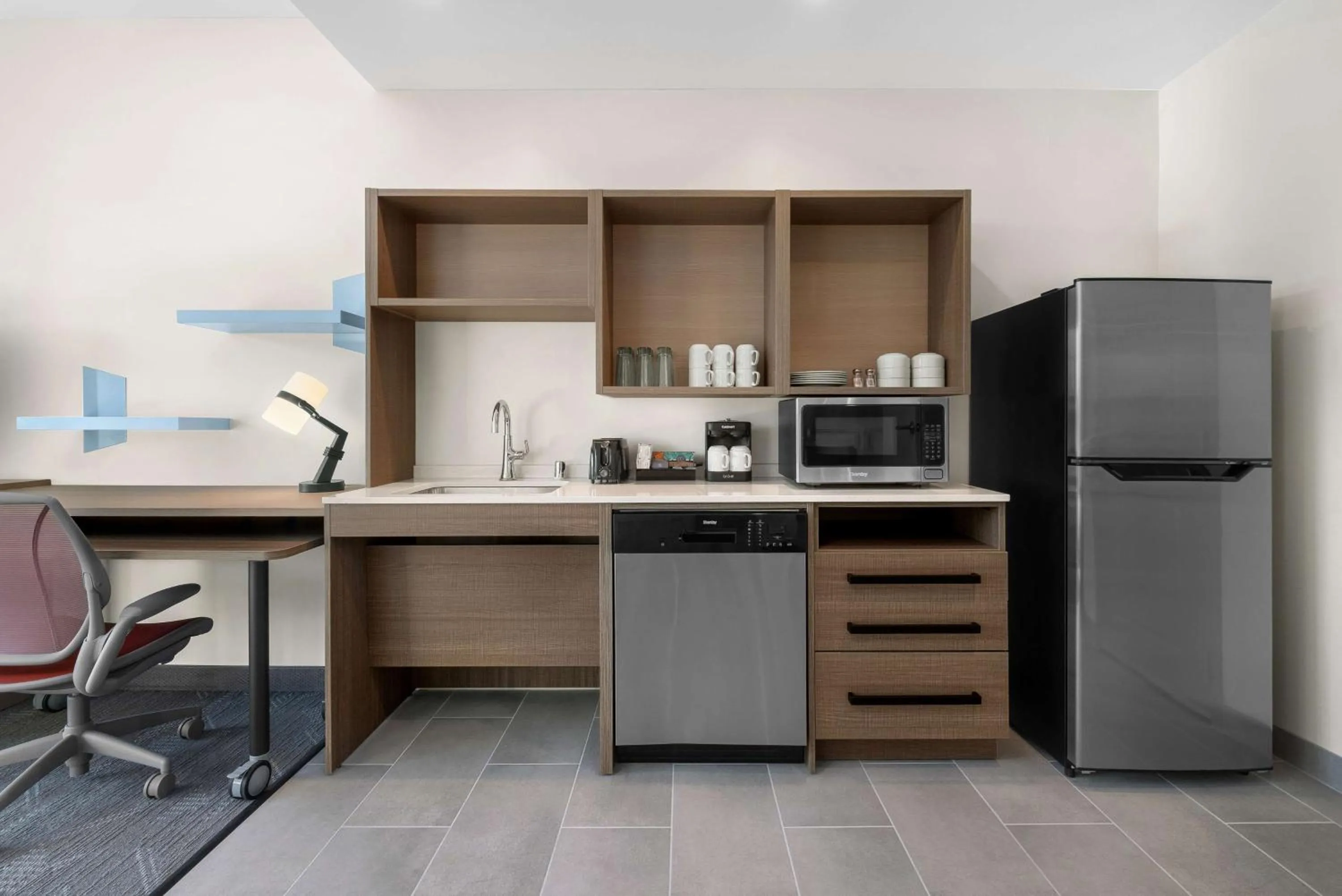 Bedroom in Home2 Suites By Hilton Eureka