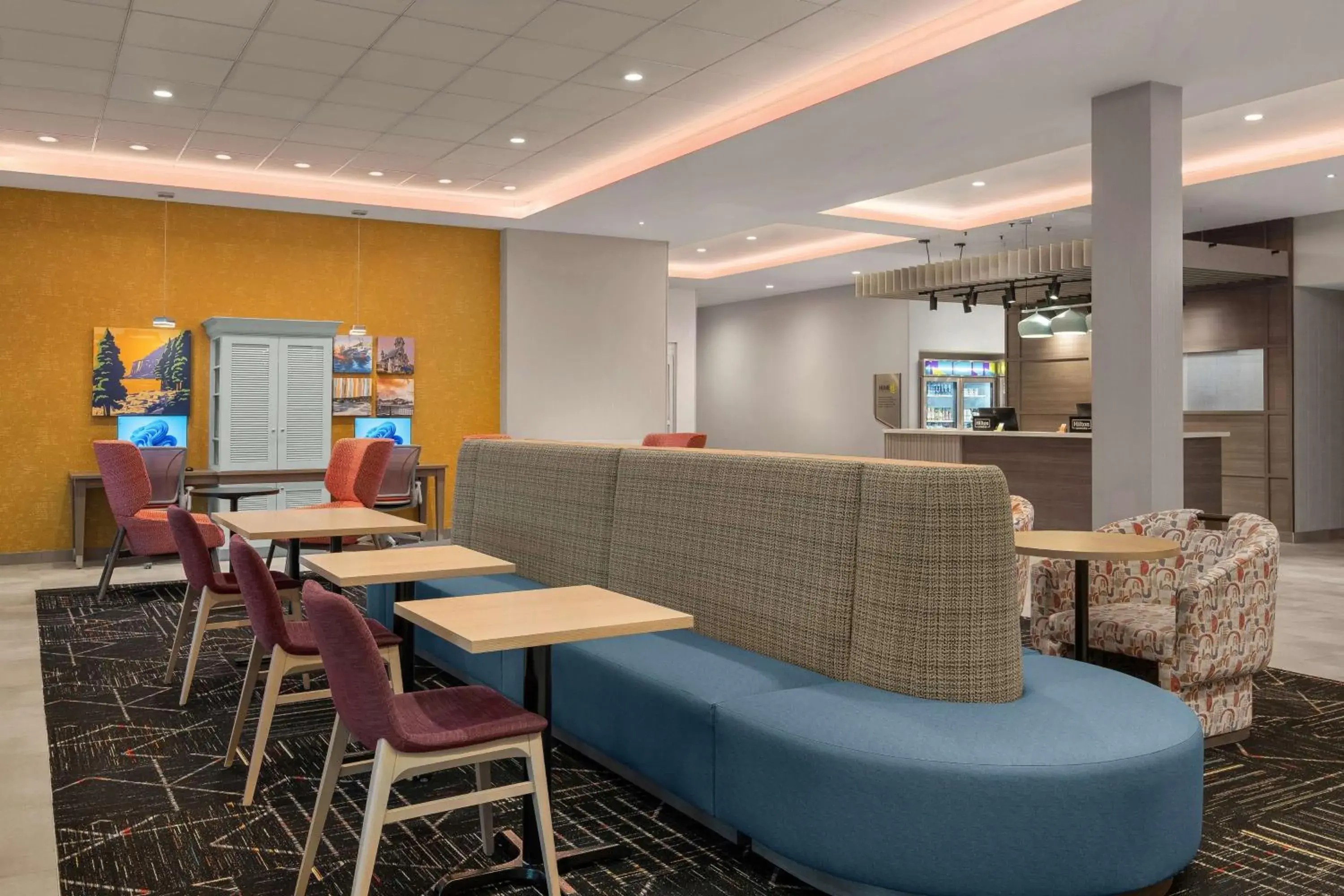 Lobby or reception in Home2 Suites By Hilton Eureka Lobby or reception in Home2 Suites By Hilton Eureka