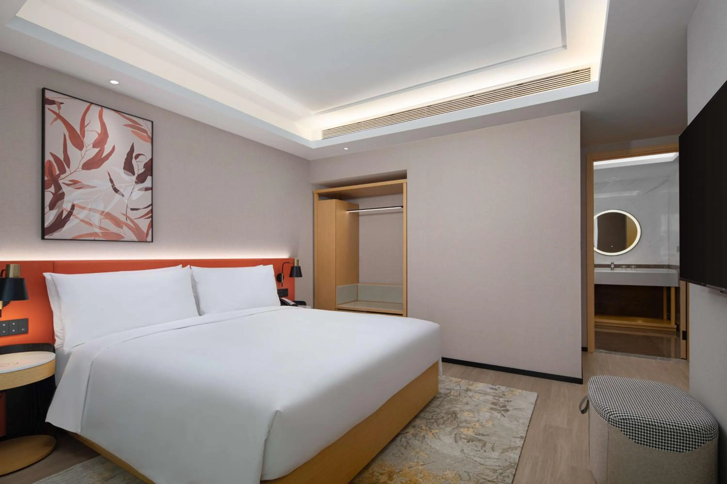 Bed in Hilton Garden Inn Beijing Huaxiang Tiantan Hospital