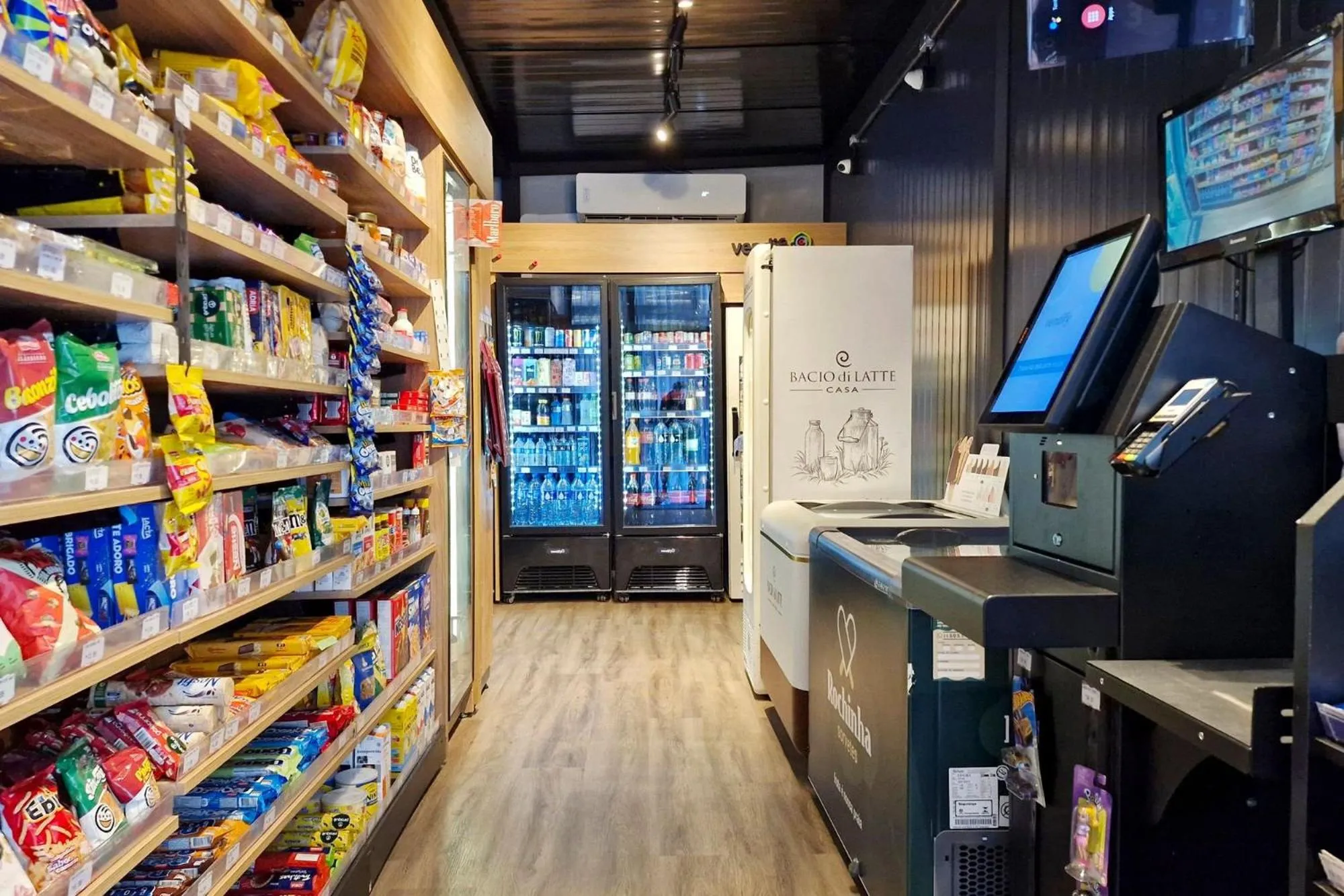 On-site shops in Dsg Itaim