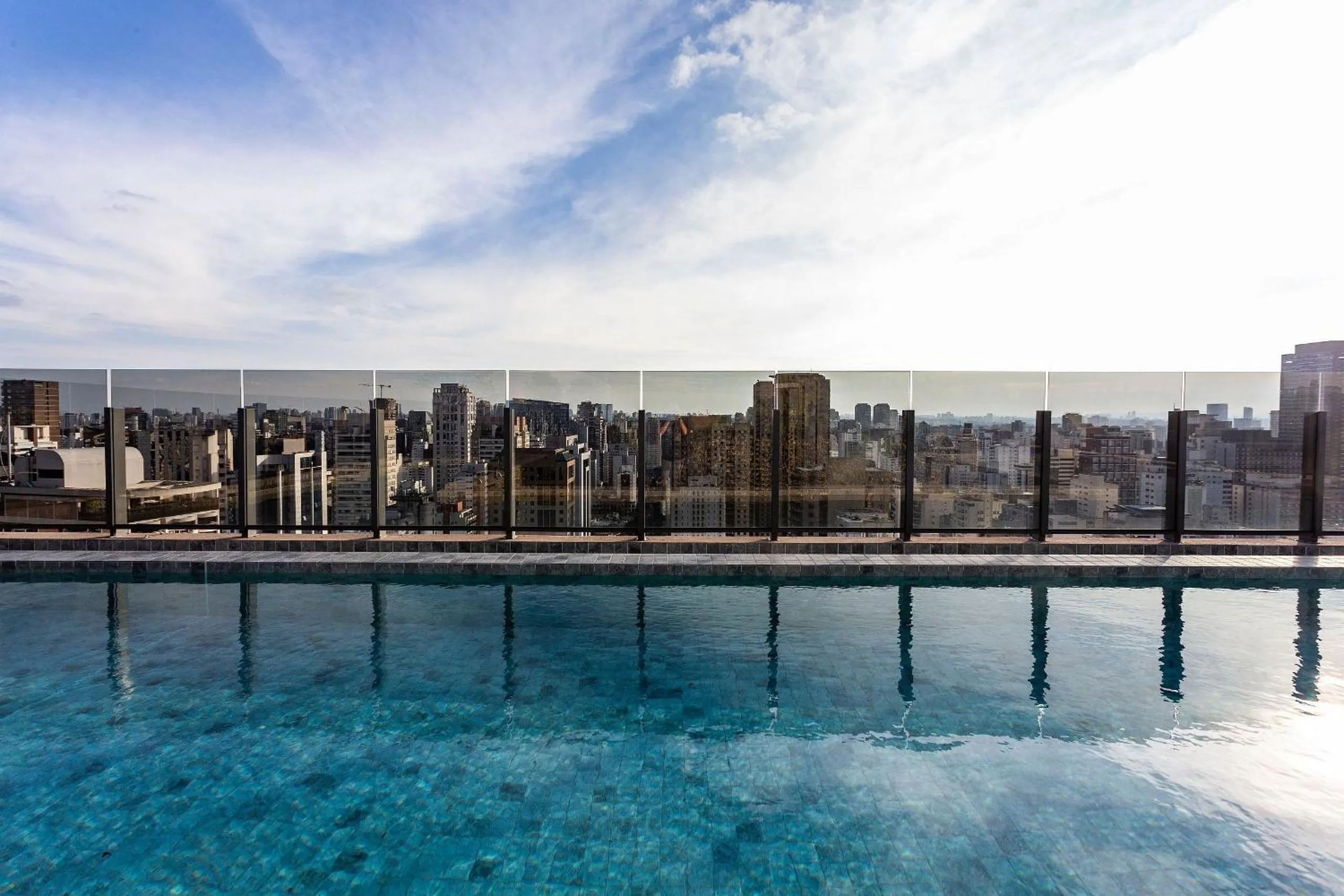 Swimming pool in Dsg Itaim