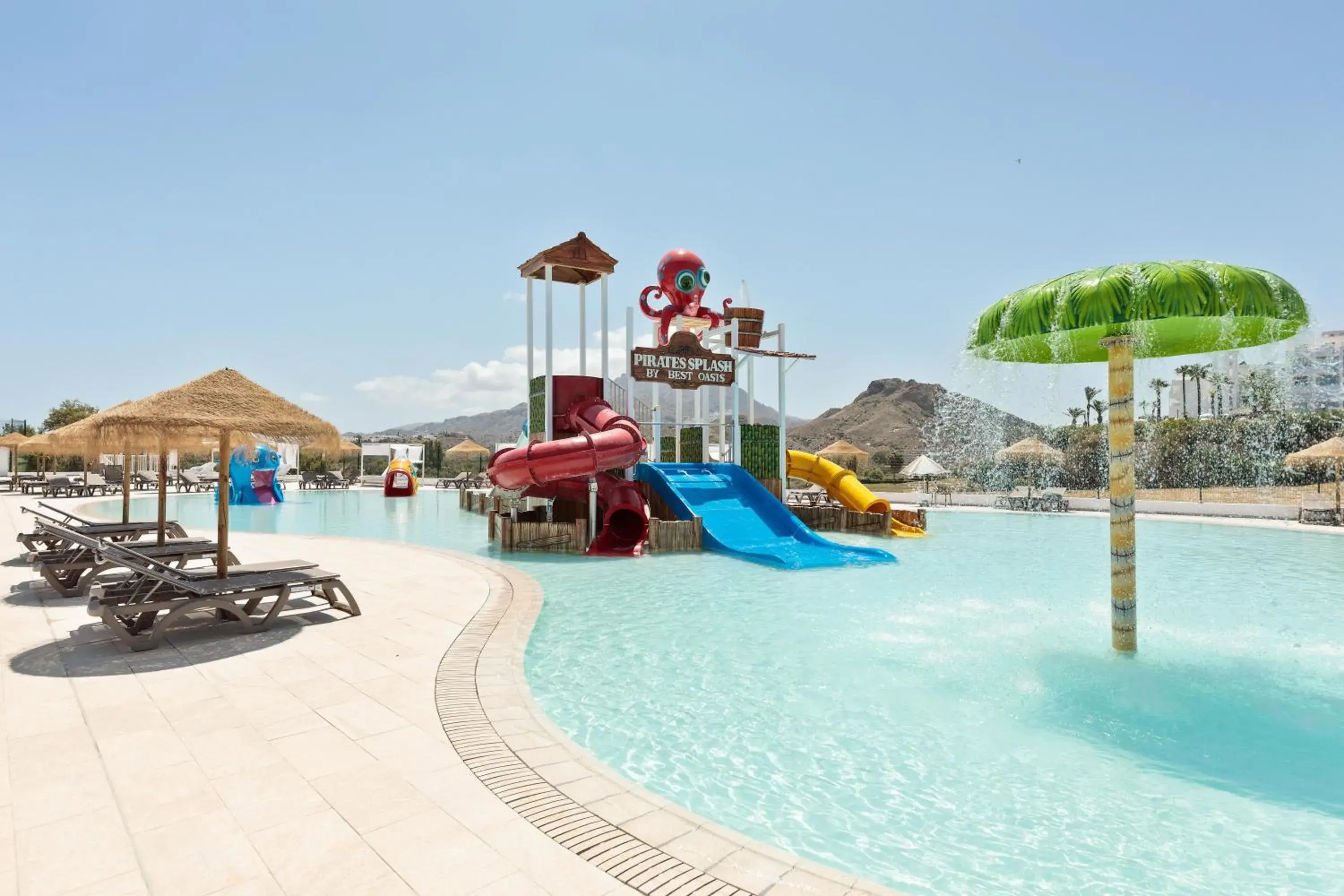 Swimming pool in Hotel Best Mojácar Swimming pool in Hotel Best Mojácar