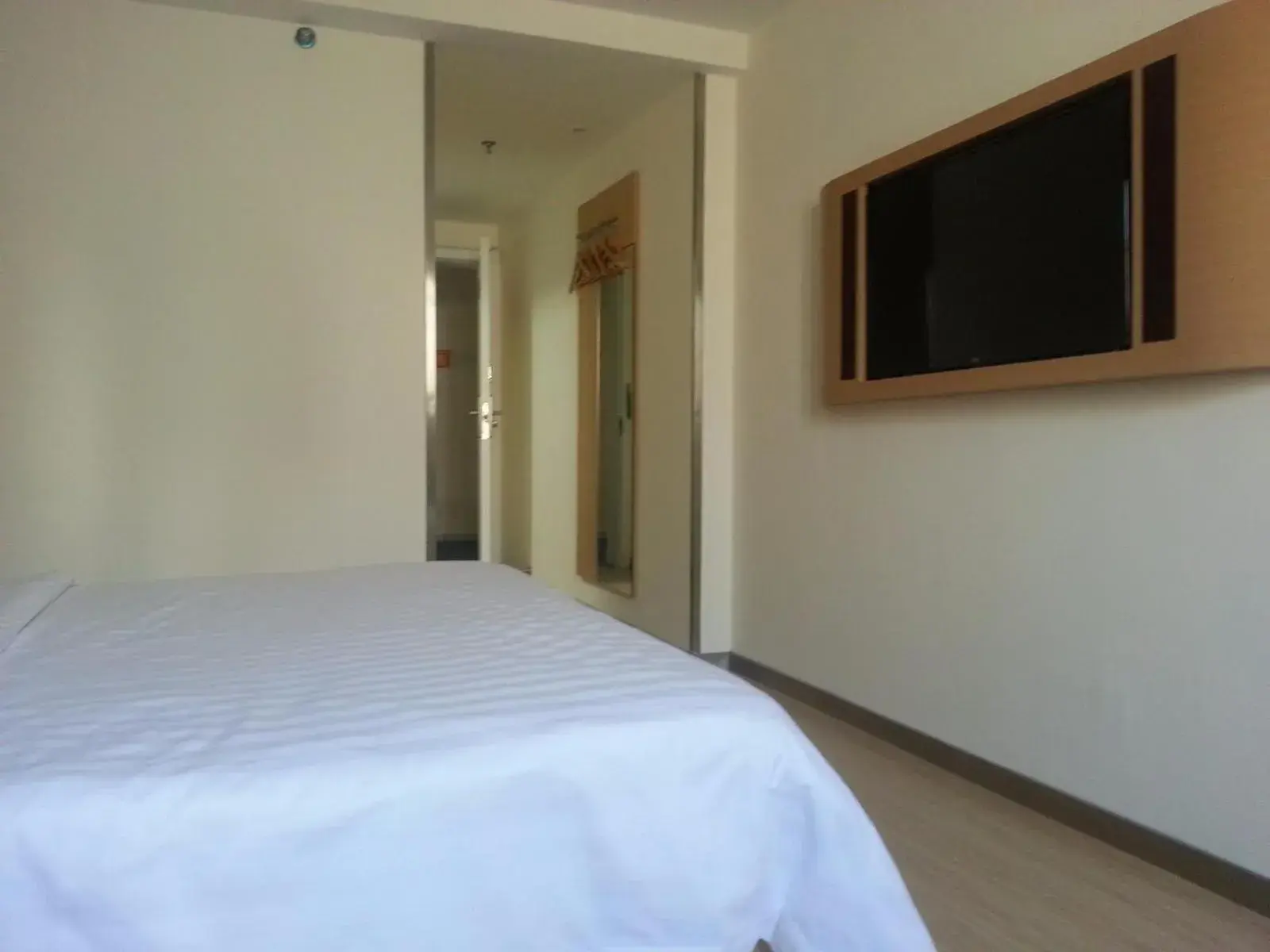 Bed in 7Days Inn Deyang Wenmiao Square Bed in 7Days Inn Deyang Wenmiao Square
