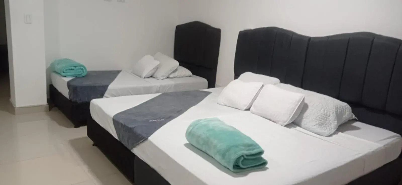 Basic Triple Room - single occupancy in Hotel JARDIN PLAZA BY SGH Basic Triple Room - single occupancy in Hotel JARDIN PLAZA BY SGH