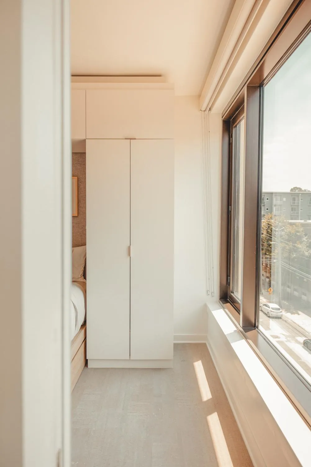 Bed in Scout Living, powered by Placemakr - Midtown