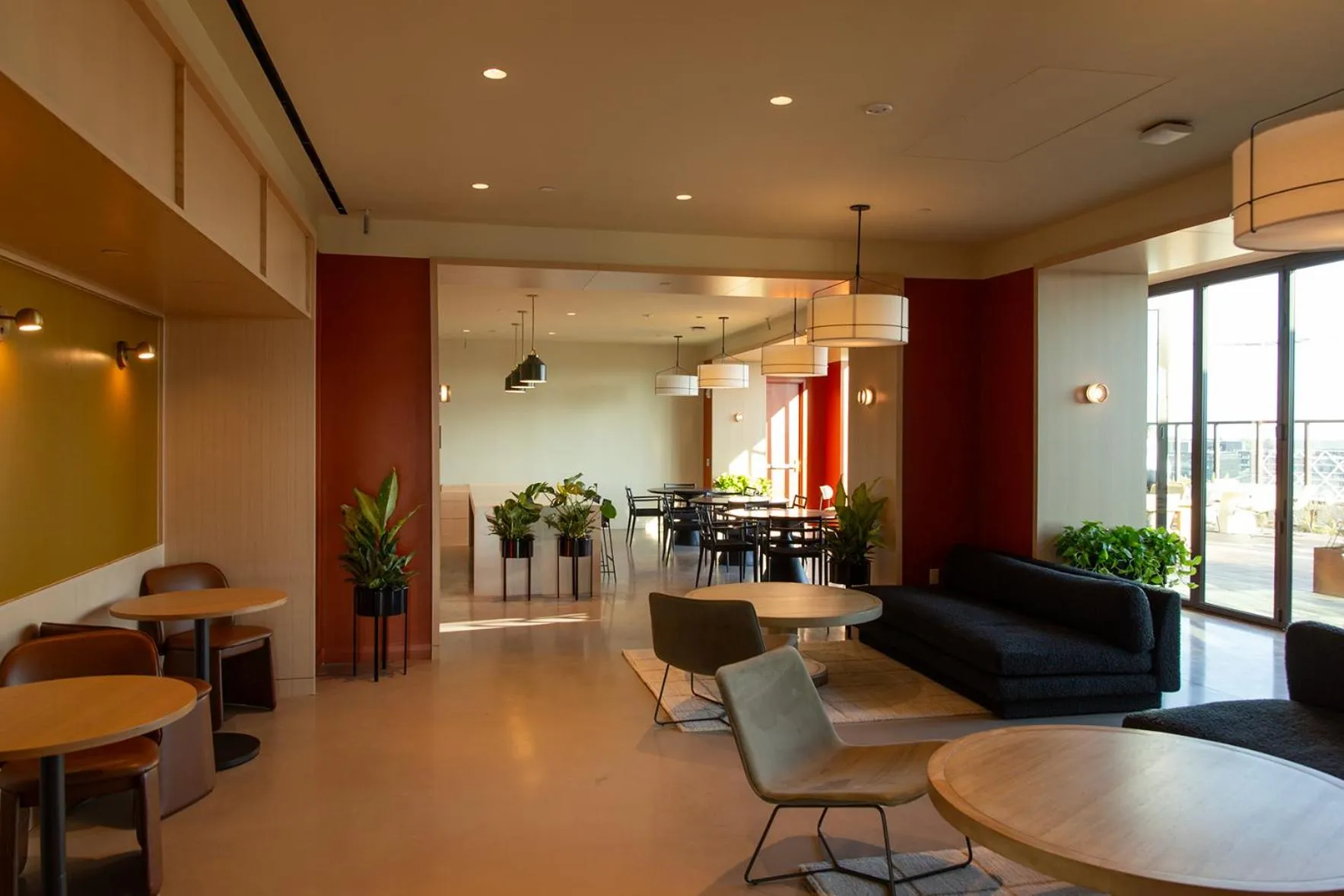 Meeting/conference room in Scout Living, powered by Placemakr - Midtown
