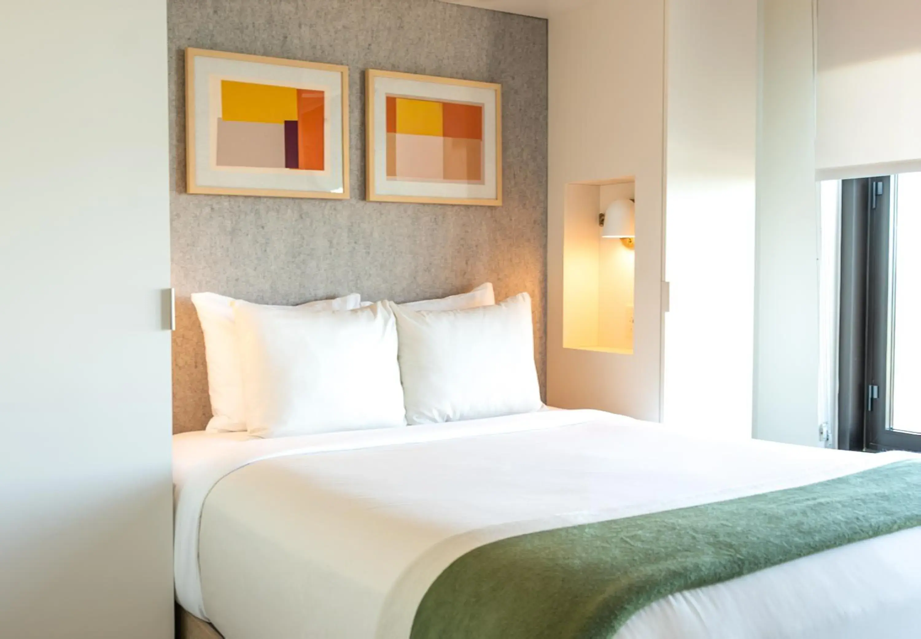 Bedroom, Bed in Scout Living, powered by Placemakr - Midtown Bedroom, Bed in Scout Living, powered by Placemakr - Midtown