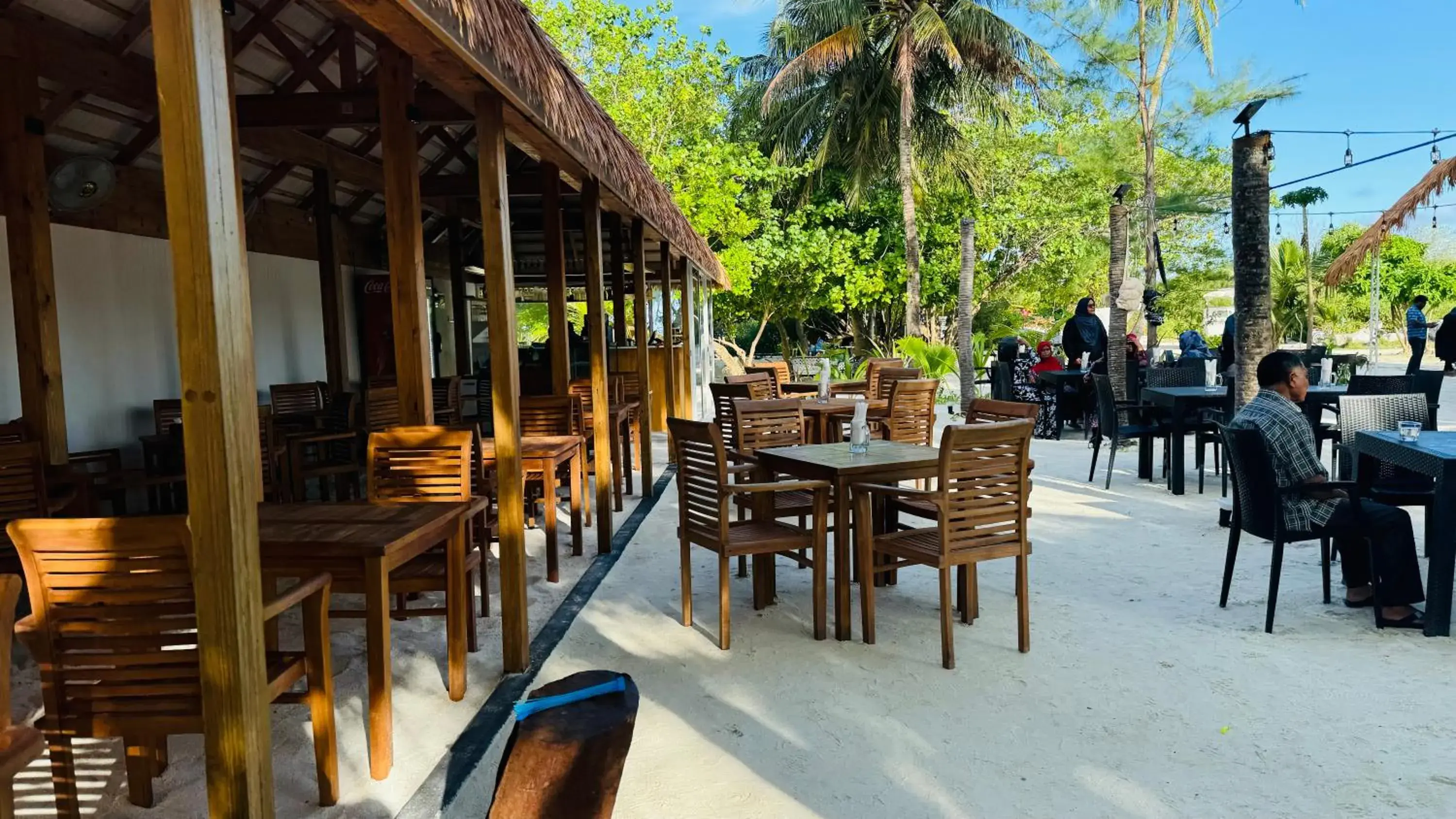 Restaurant/places to eat in Wave Crest Retreat Restaurant/places to eat in Wave Crest Retreat