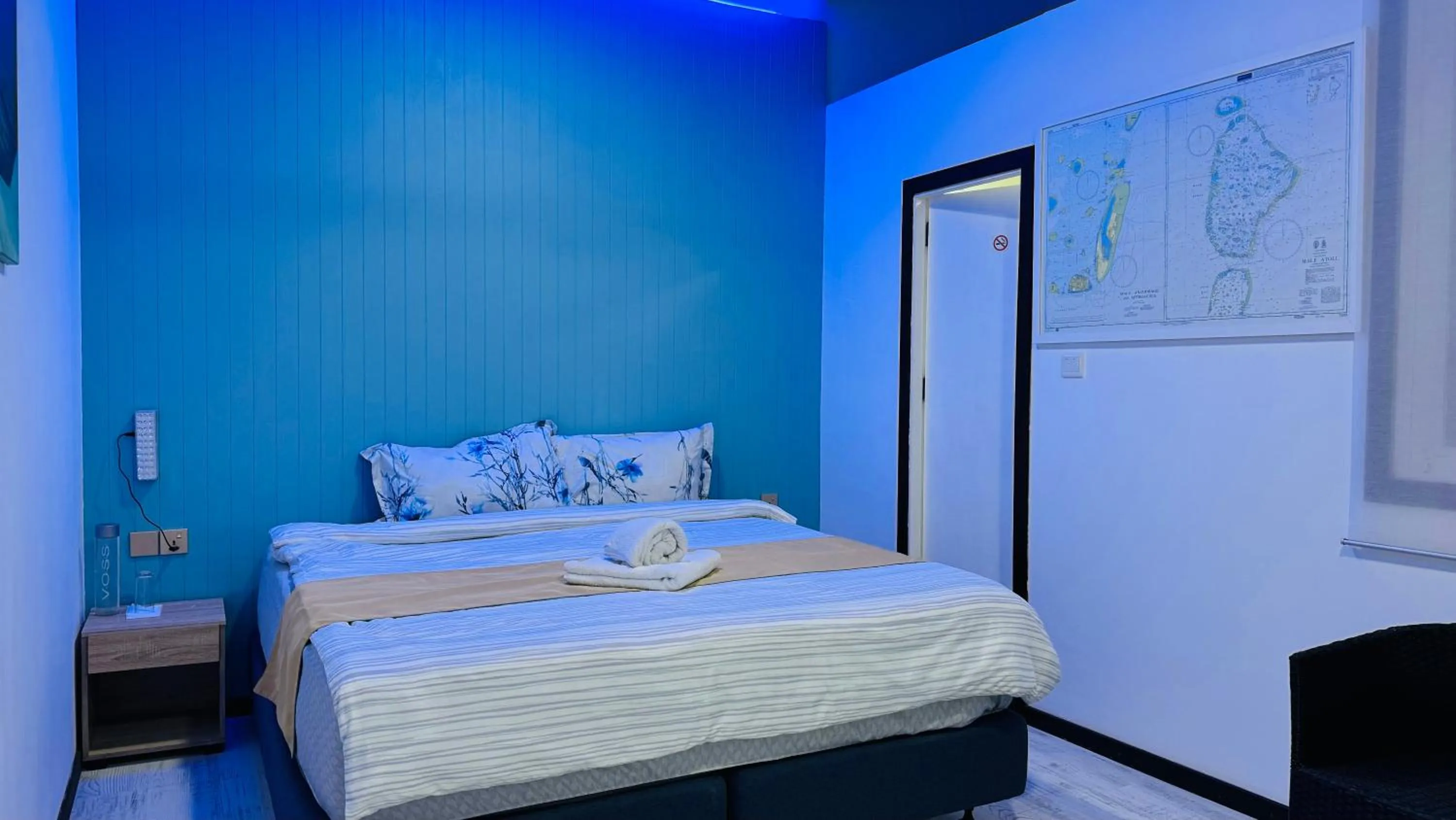 Bed in Wave Crest Retreat