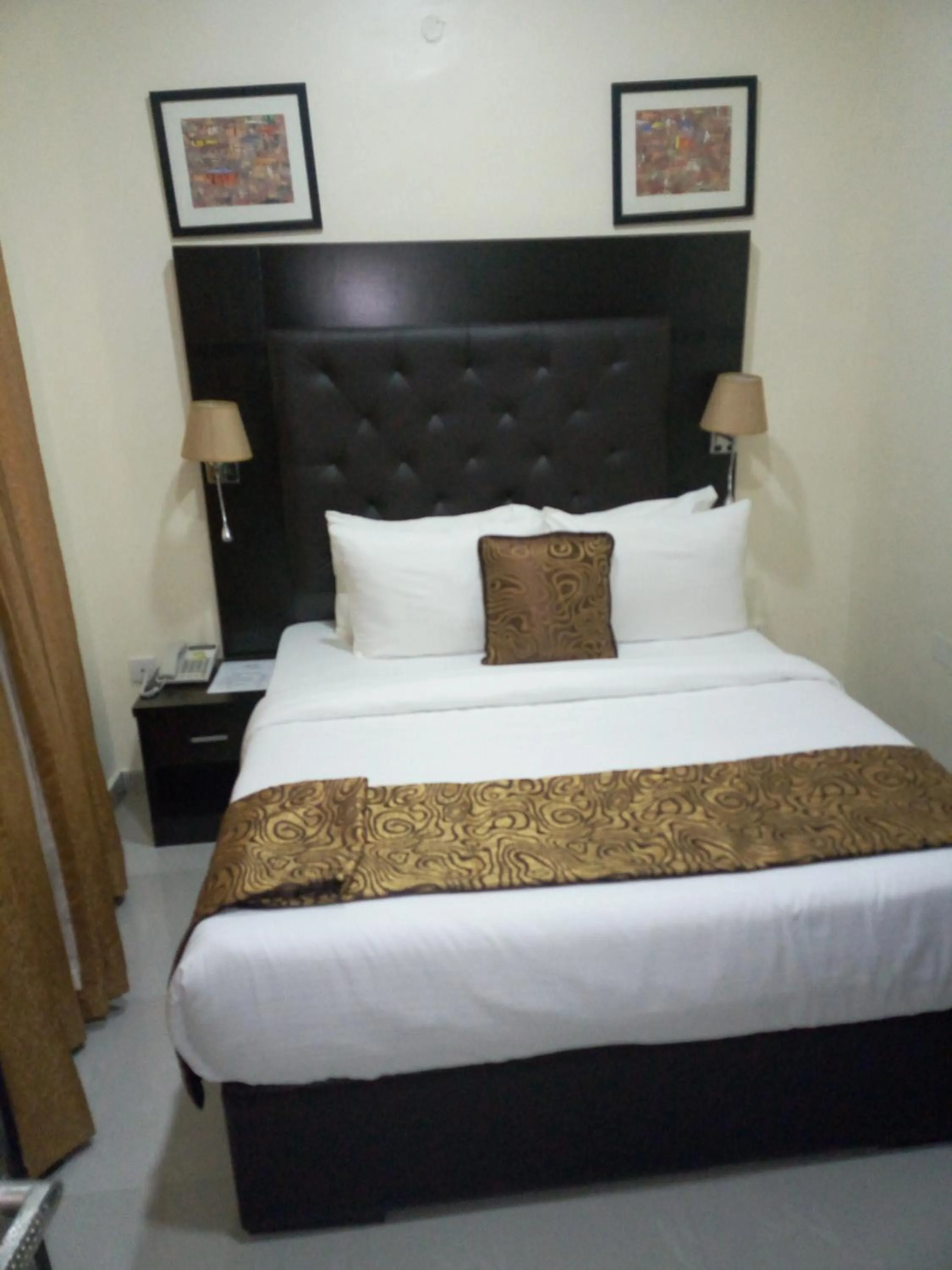 Bed in Villa Angelia Boutique Hotel