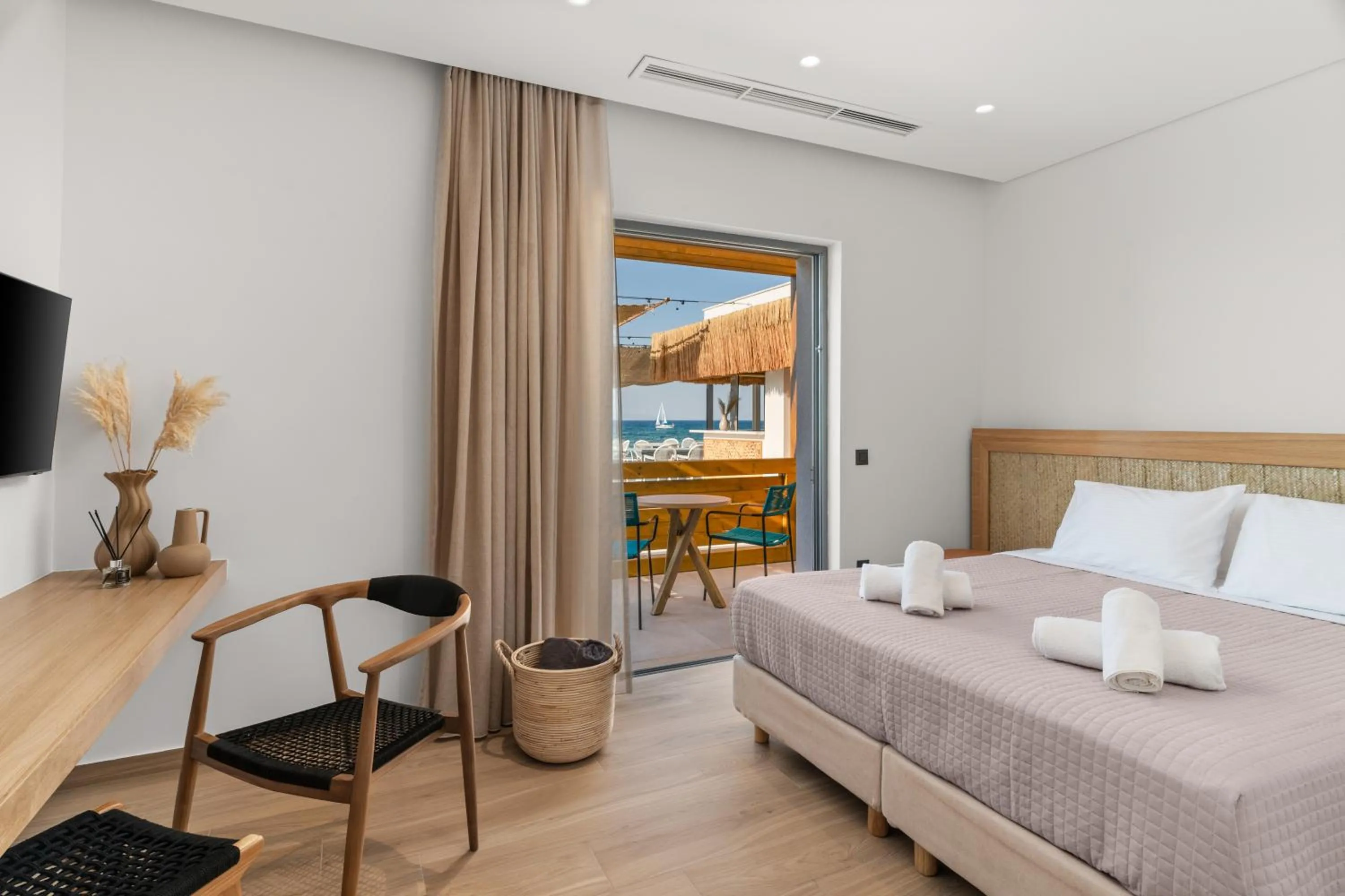 Junior Suite with Sea View in NOIMA Casa Unico