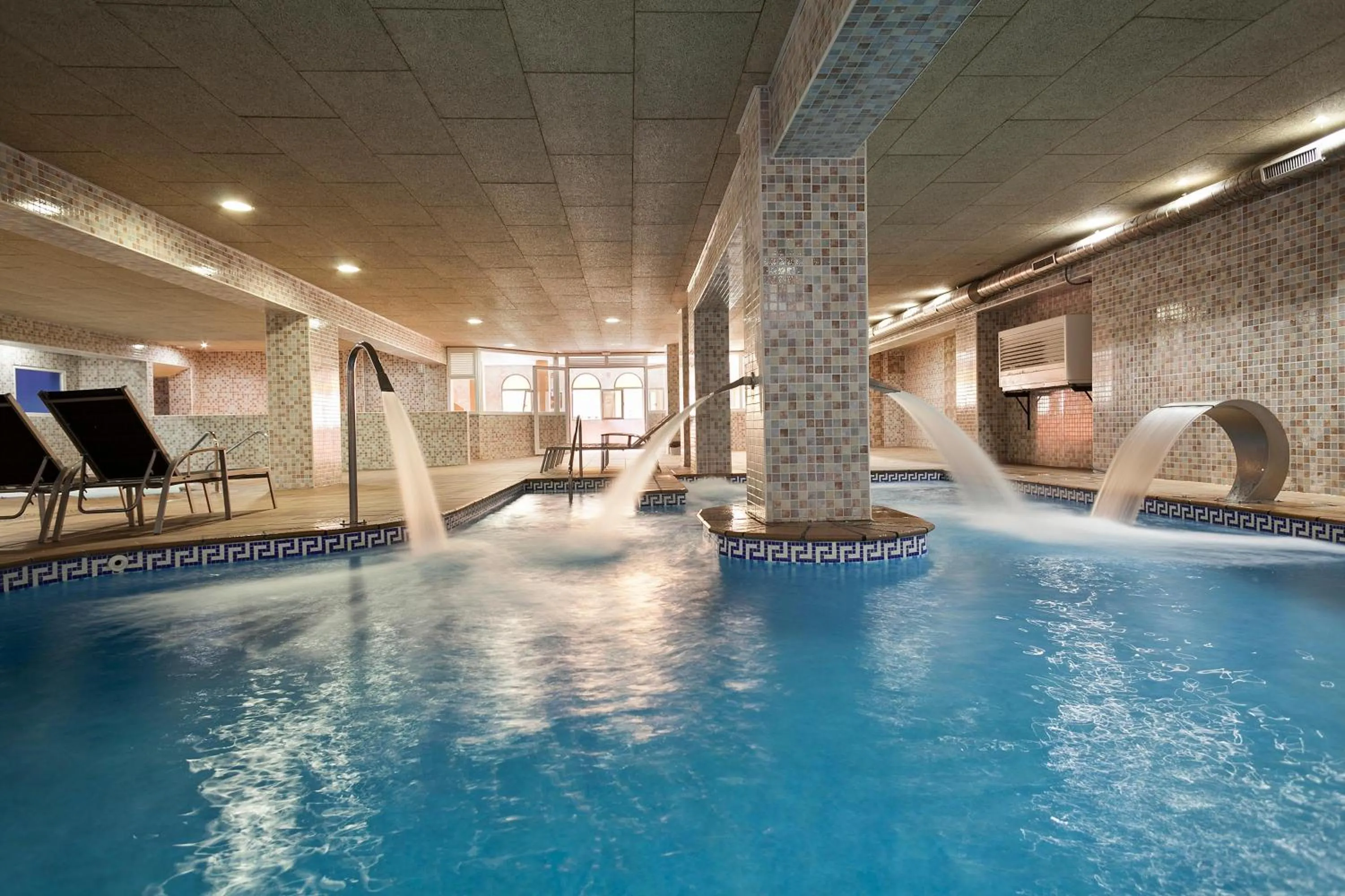 Spa and wellness centre/facilities in Hotel Best Alcázar