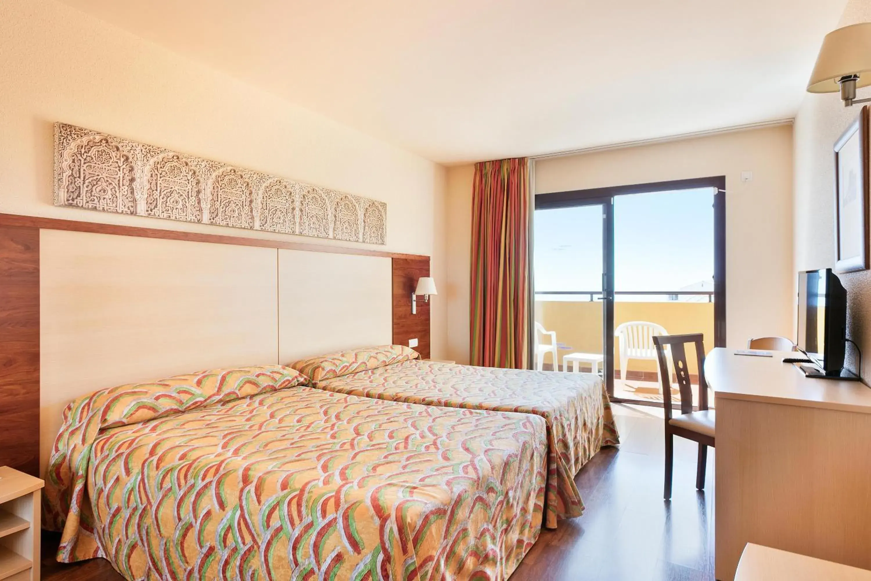 Photo of the whole room, Bed in Hotel Best Alcázar Photo of the whole room, Bed in Hotel Best Alcázar