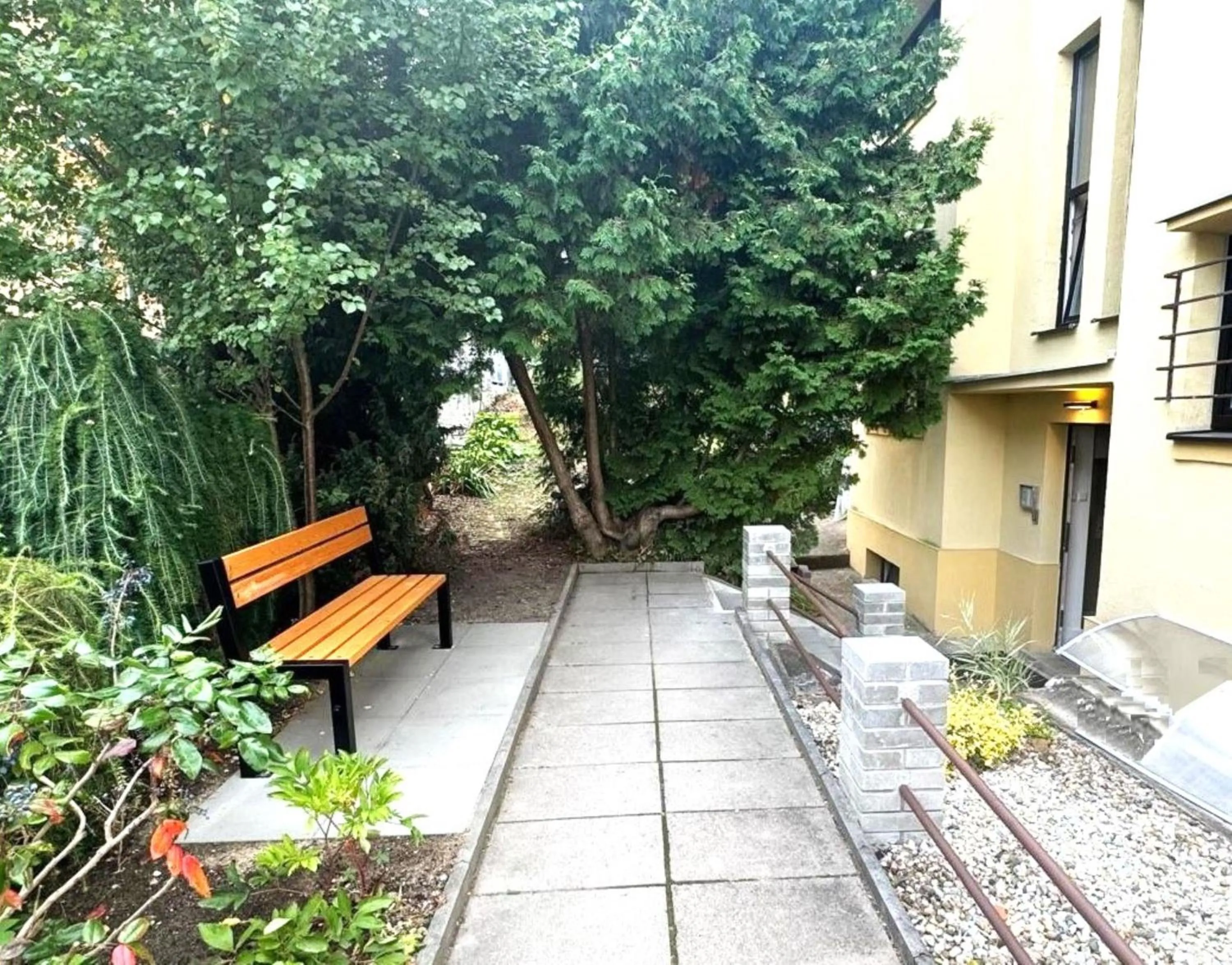 Property building in Hillside Studios