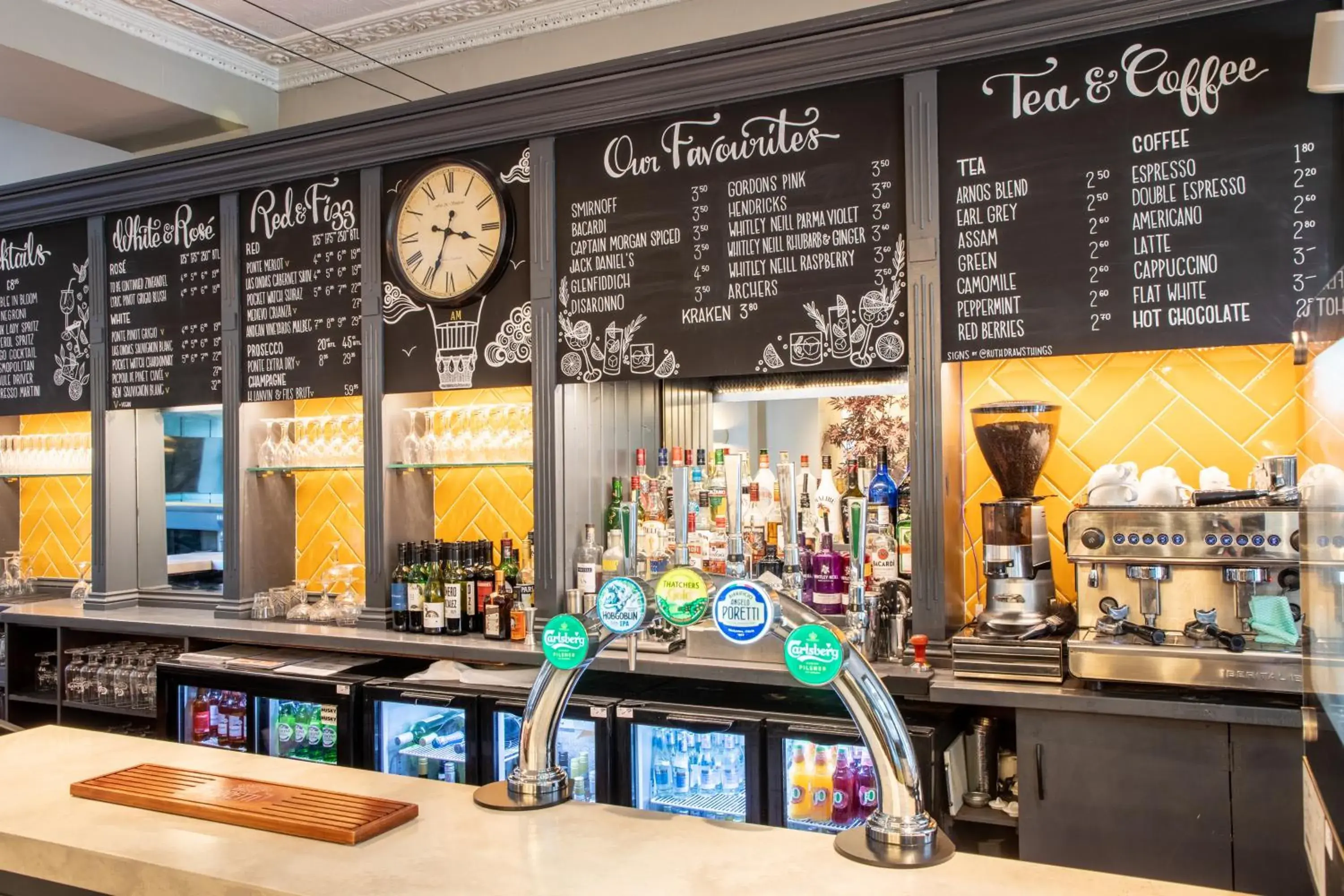 Restaurant/places to eat in Arnos Manor Hotel Restaurant/places to eat in Arnos Manor Hotel