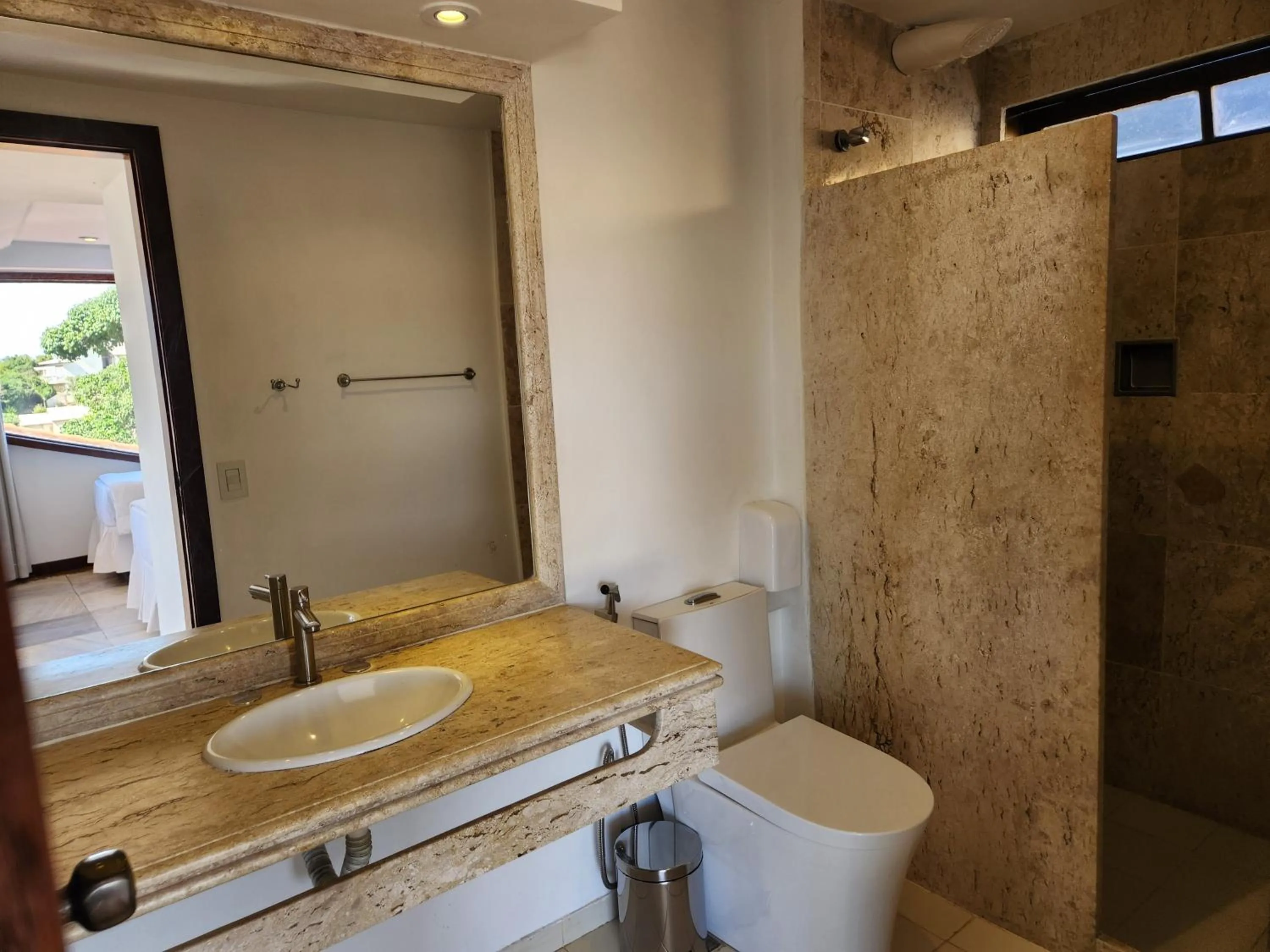 Shower in Pousada Dreamland Buzios