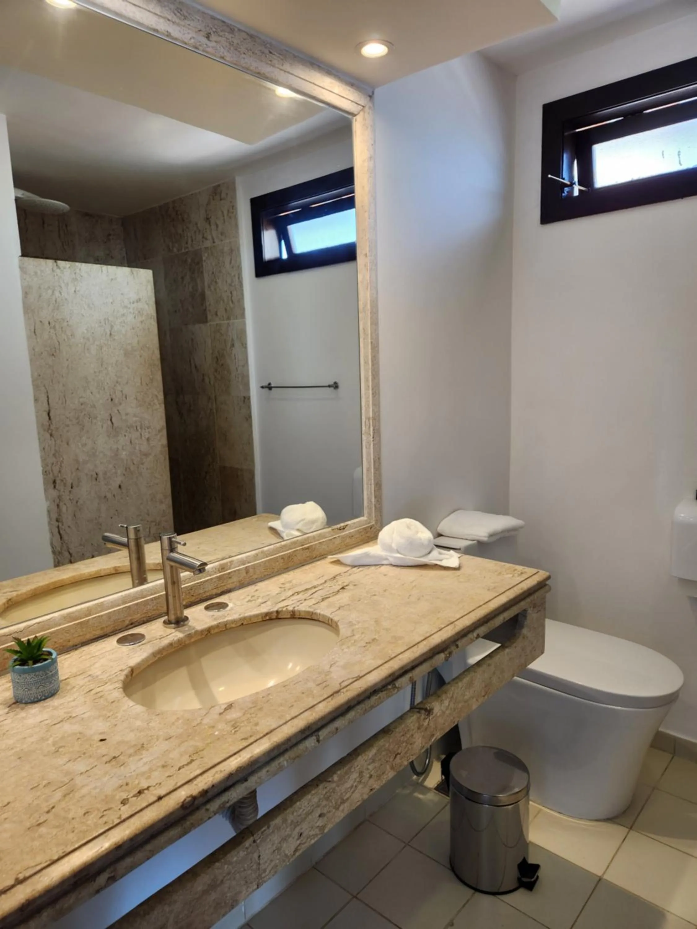 Toilet in Pousada Dreamland Buzios