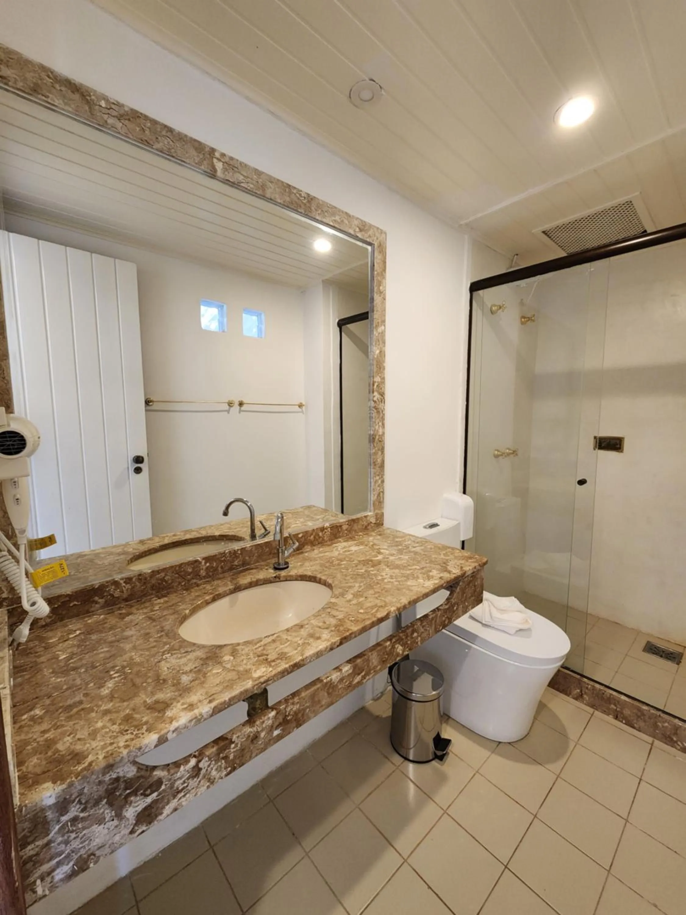 Shower in Pousada Dreamland Buzios