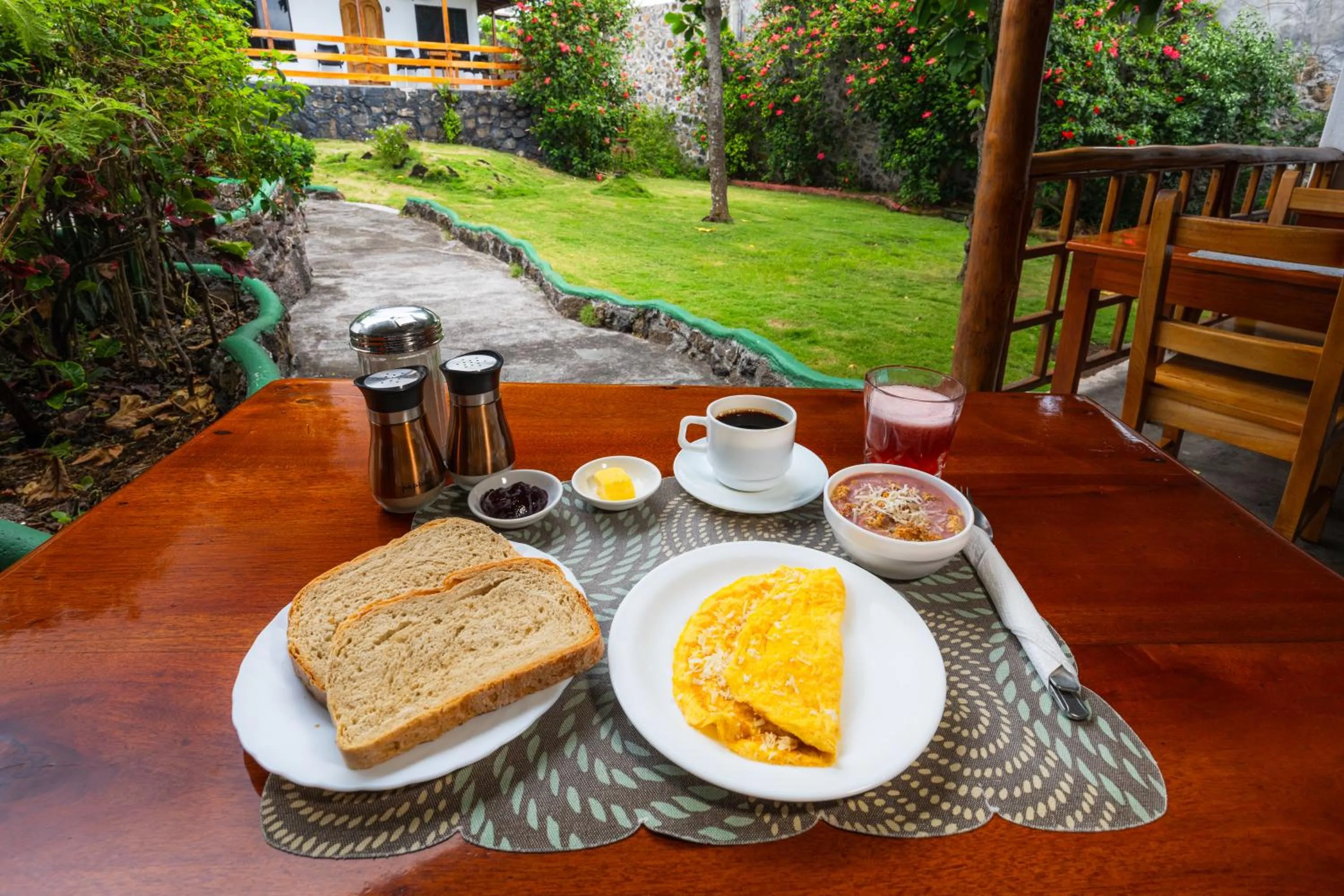 Garden view in La Peregrina Galapagos B&B