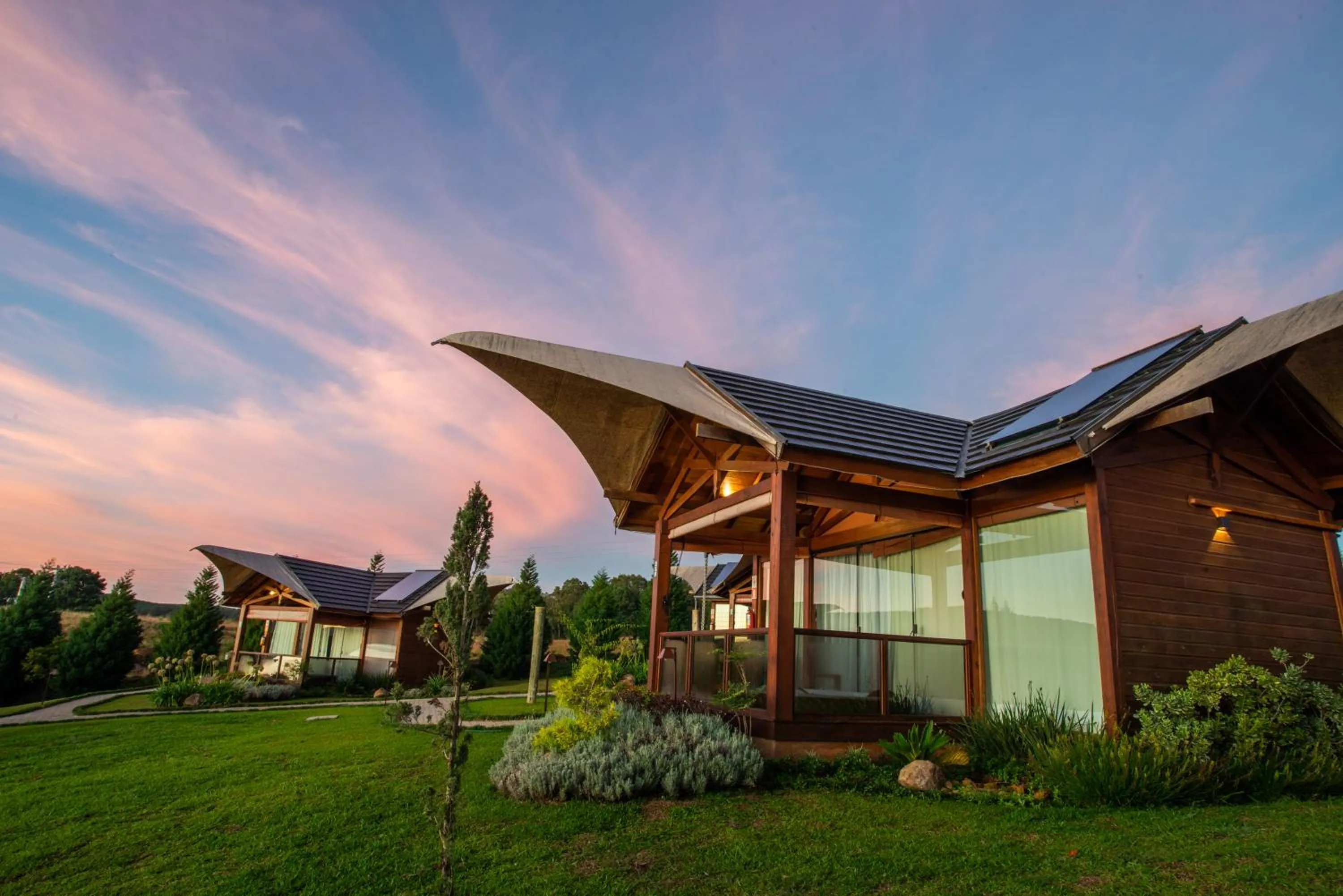 Property building in Divisa Experience Resort