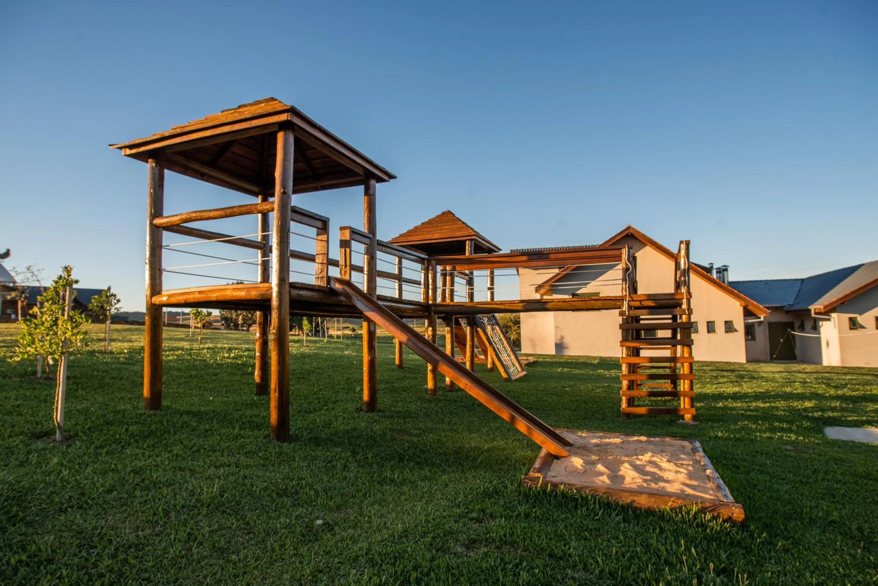 Property building in Divisa Experience Resort