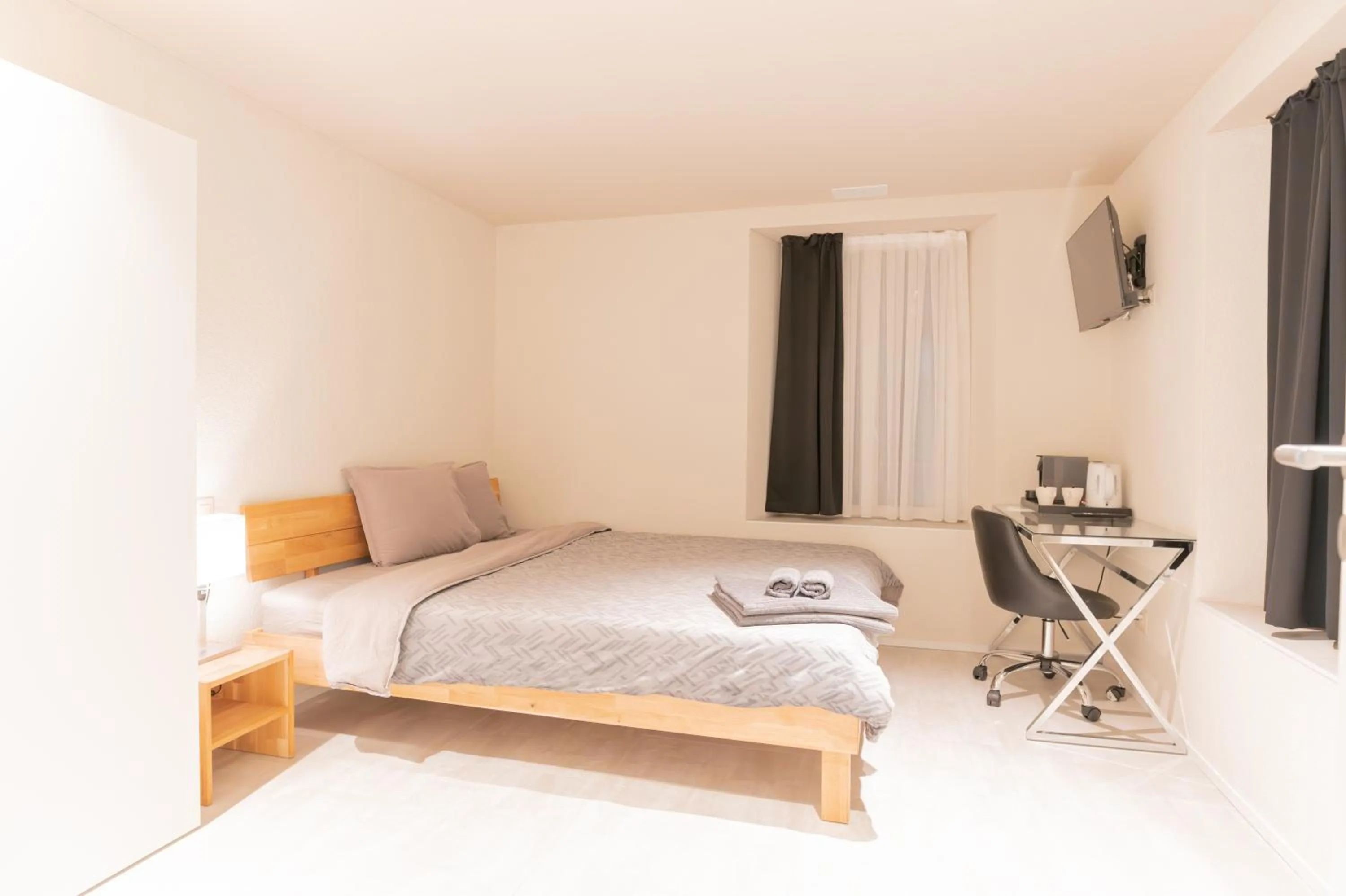 Bed in Hotel Rütli am Bahnhof Rüti ZH