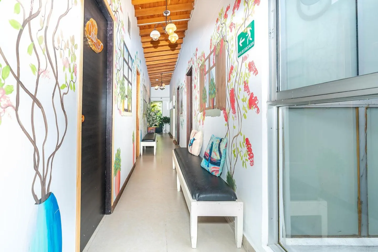 Area and facilities in Jardin de Provenza