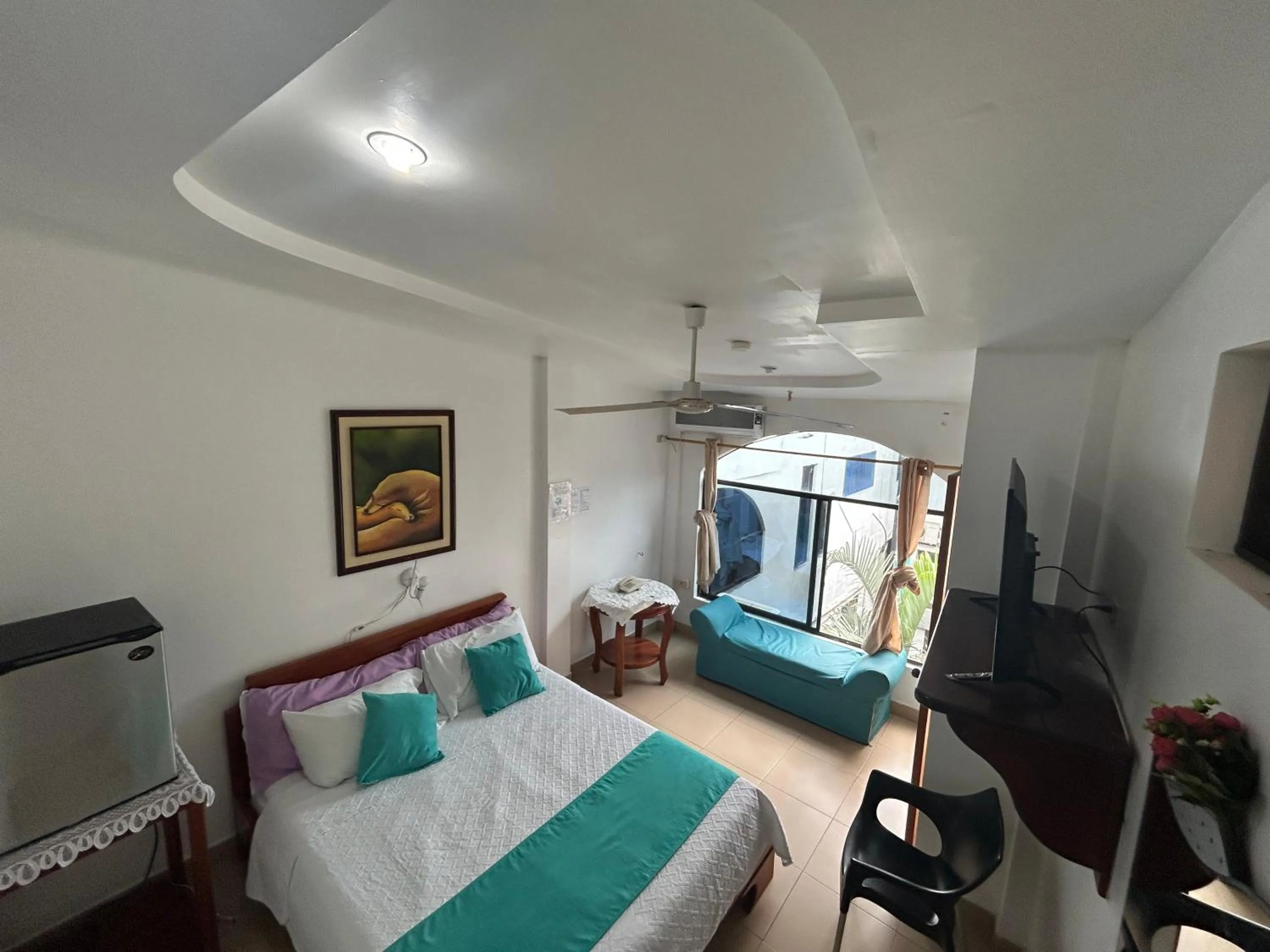 Bed in Hostal Sir Francis Drake