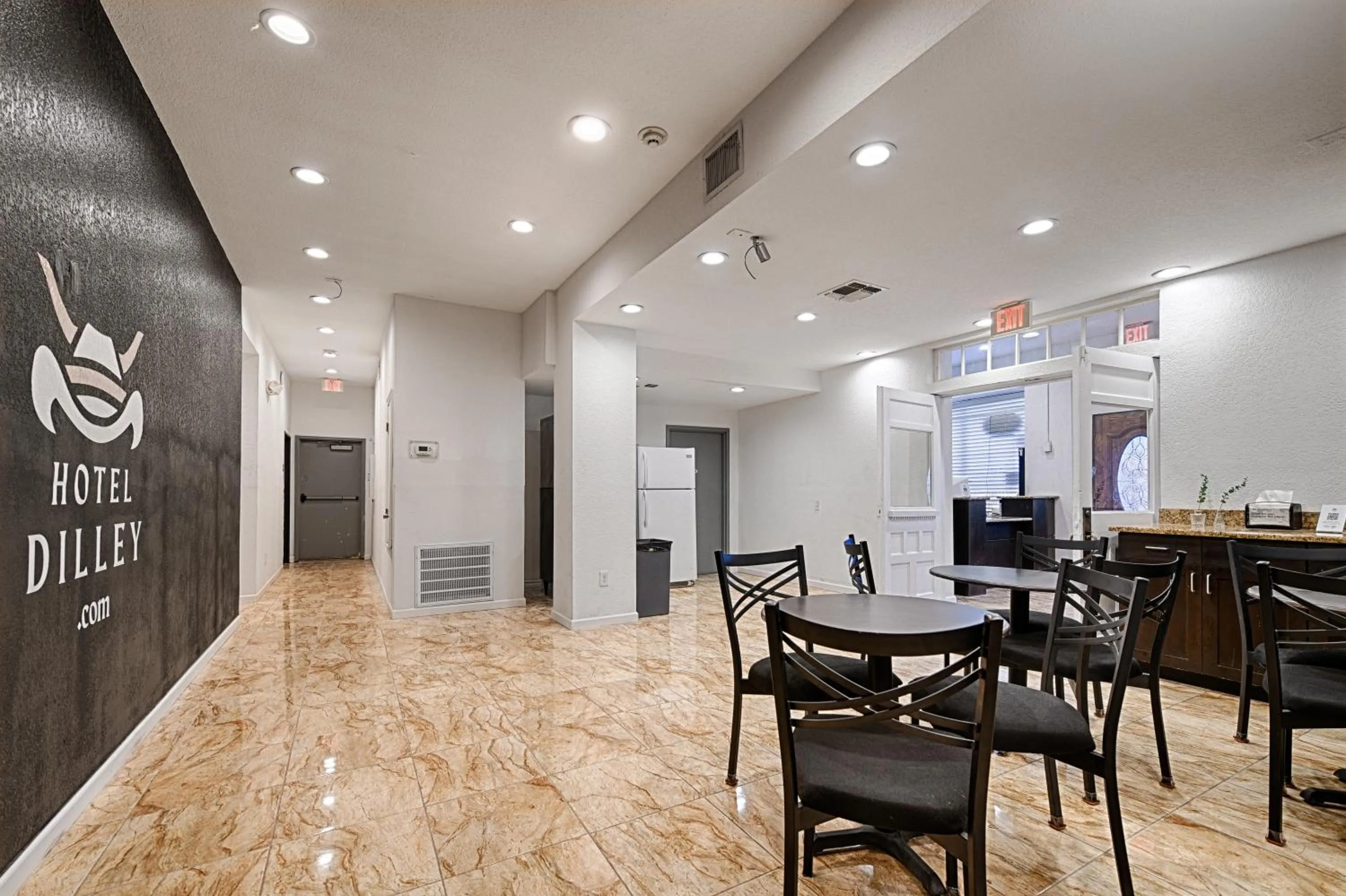 Lobby or reception in Hotel Dilley Grand