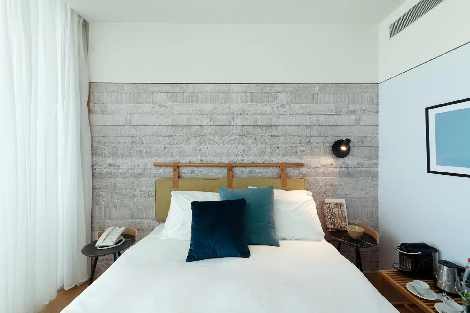 Bed in Elma Hotel and Art Complex