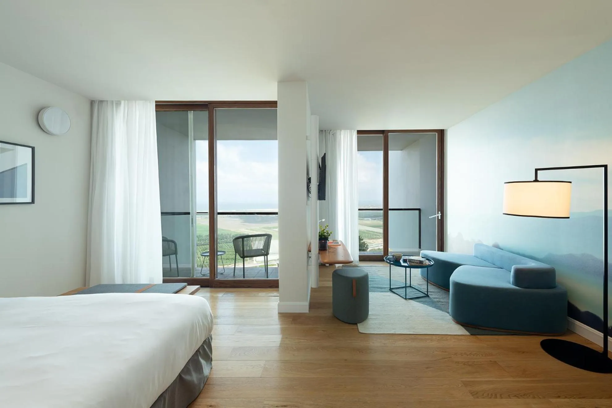 Bed in Elma Hotel and Art Complex