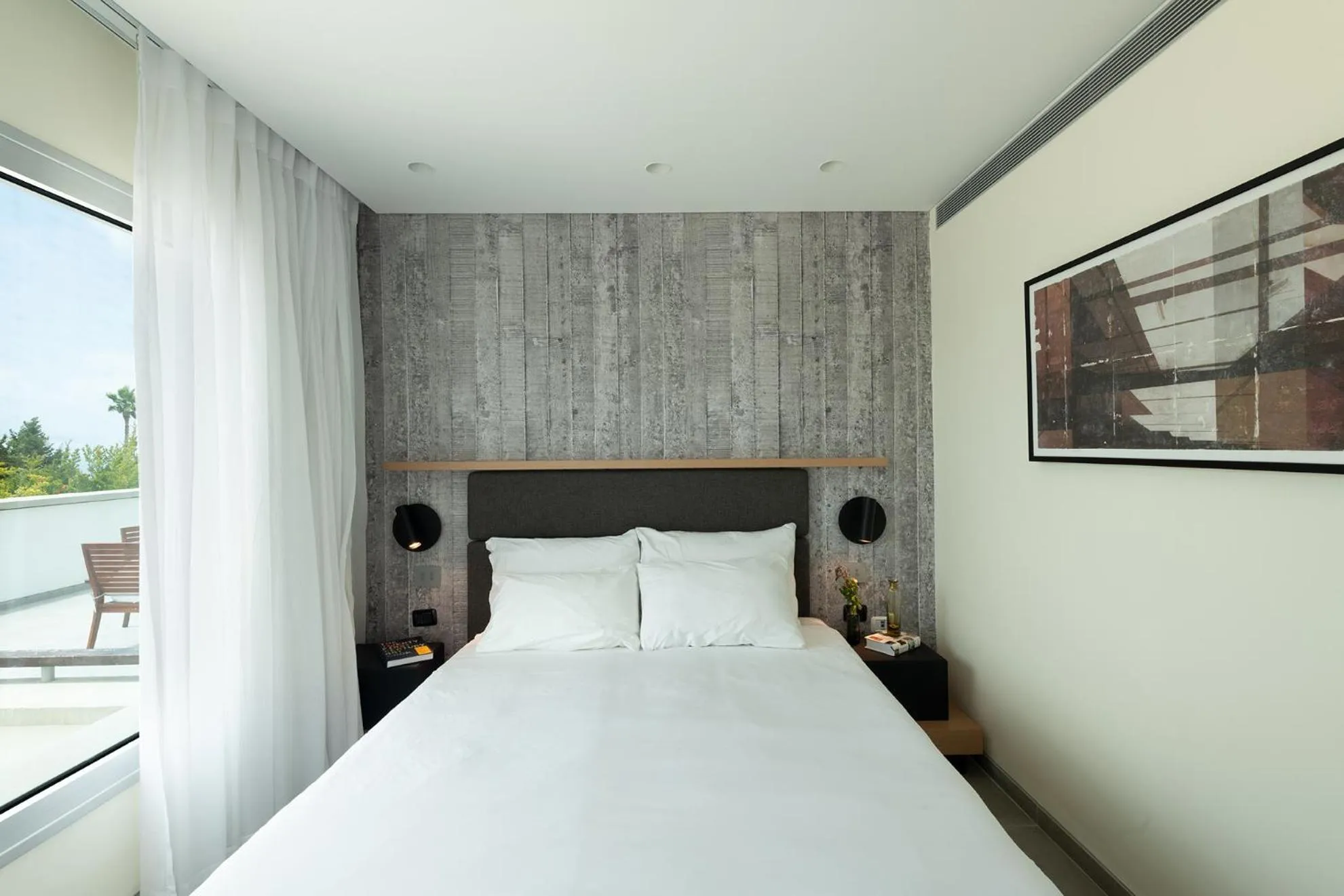 Bed in Elma Hotel and Art Complex