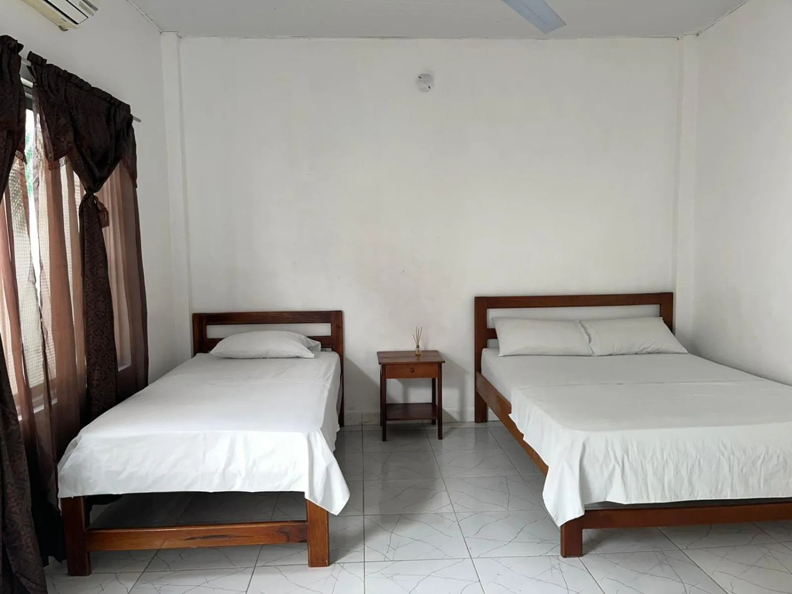 Twin Room - single occupancy in Hotel heliconias