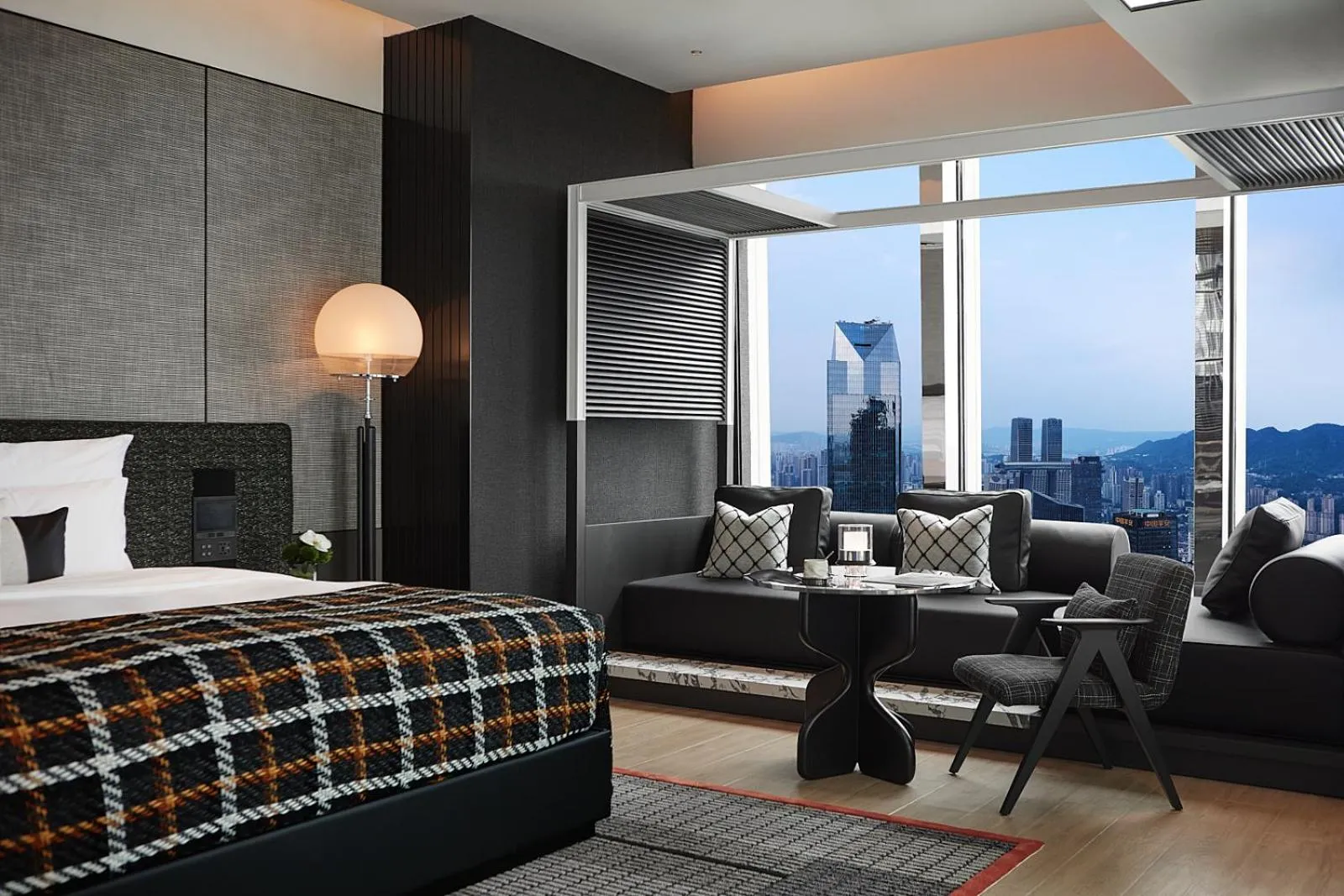 Bed in ISEYA Panoramic Hotel Chongqing Jiefangbei Flagship