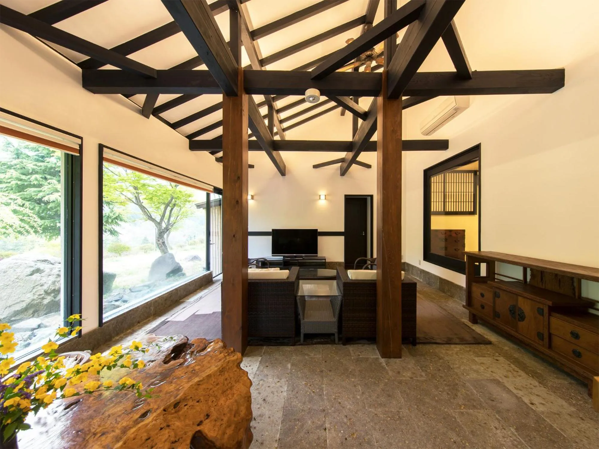 Living room in Kinshuusanso