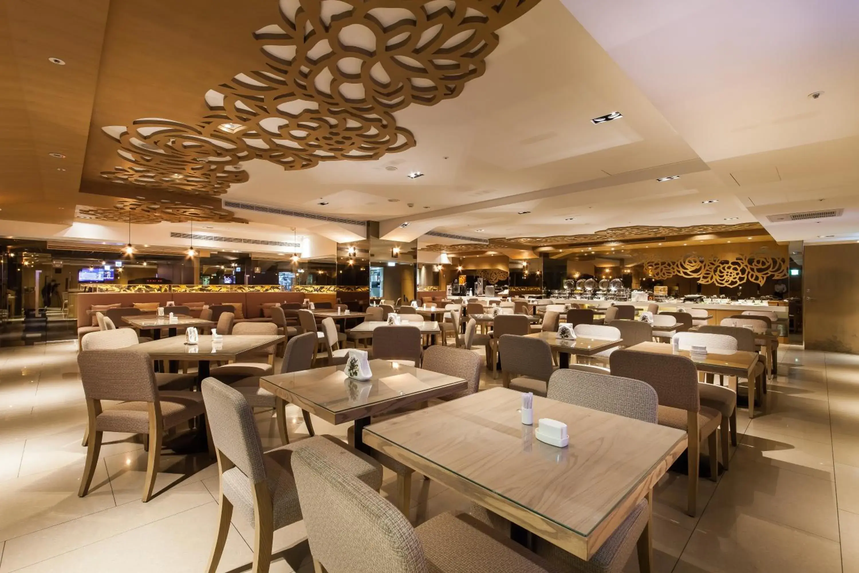 Restaurant/places to eat in Green World Taipei Station Restaurant/places to eat in Green World Taipei Station