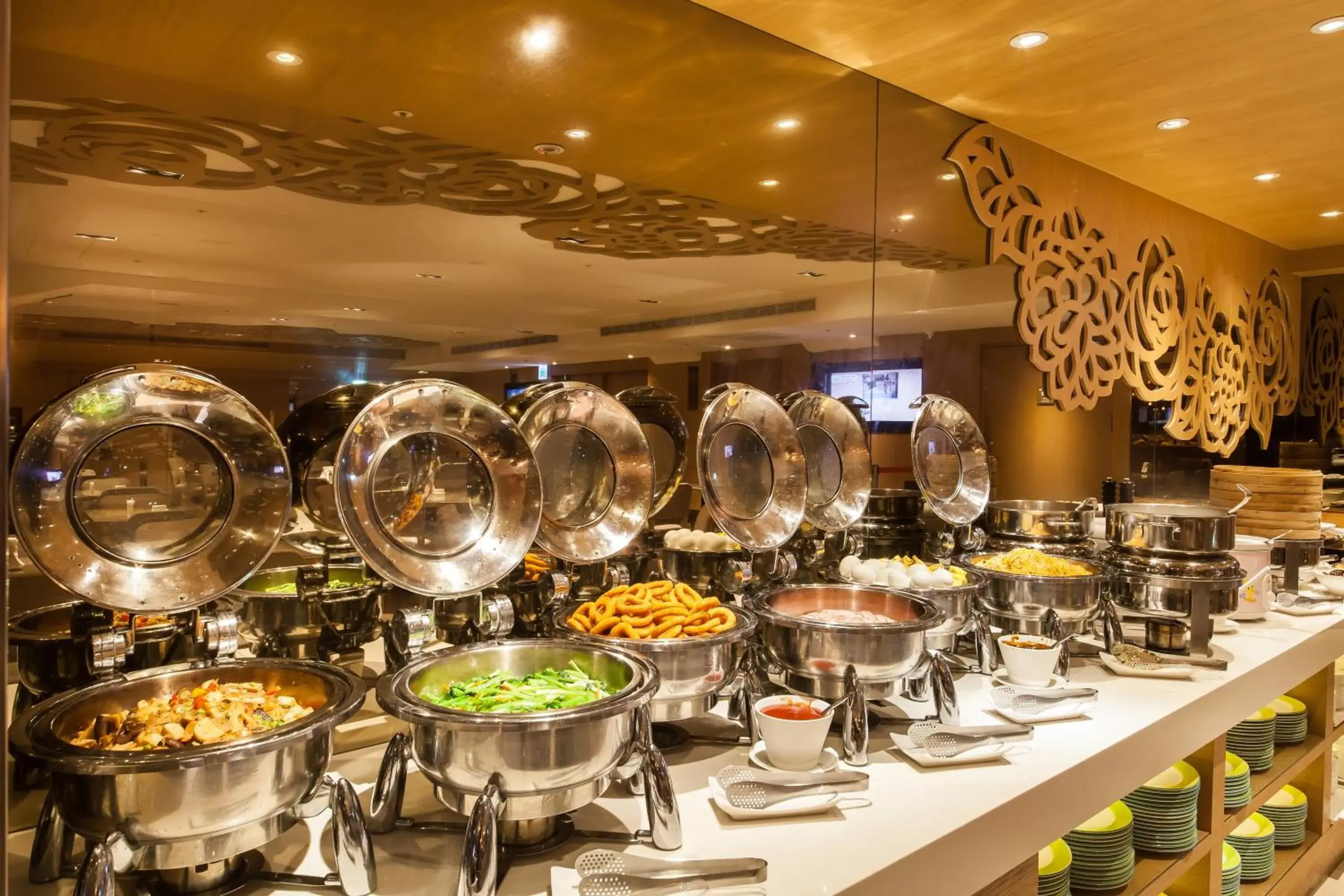 Food in Green World Taipei Station Food in Green World Taipei Station