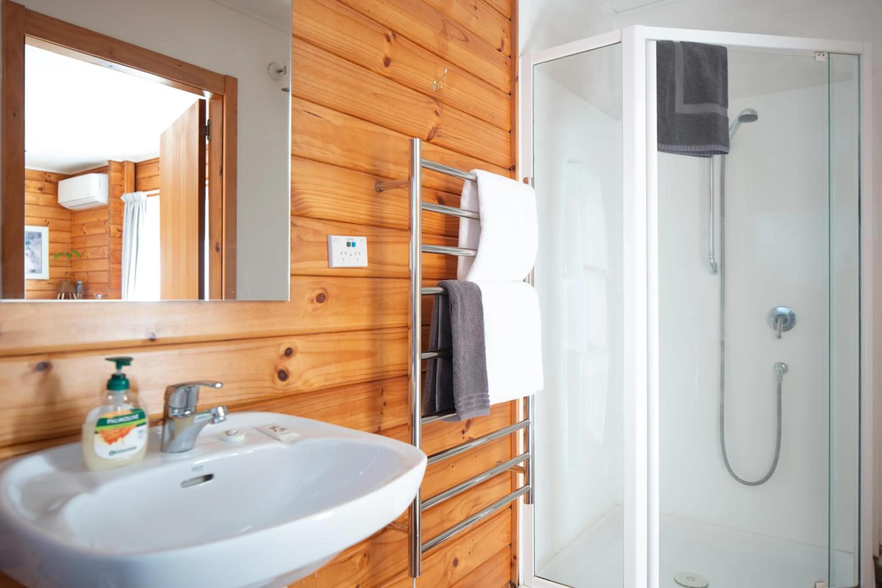 Bathroom in Fox Glacier Lodge