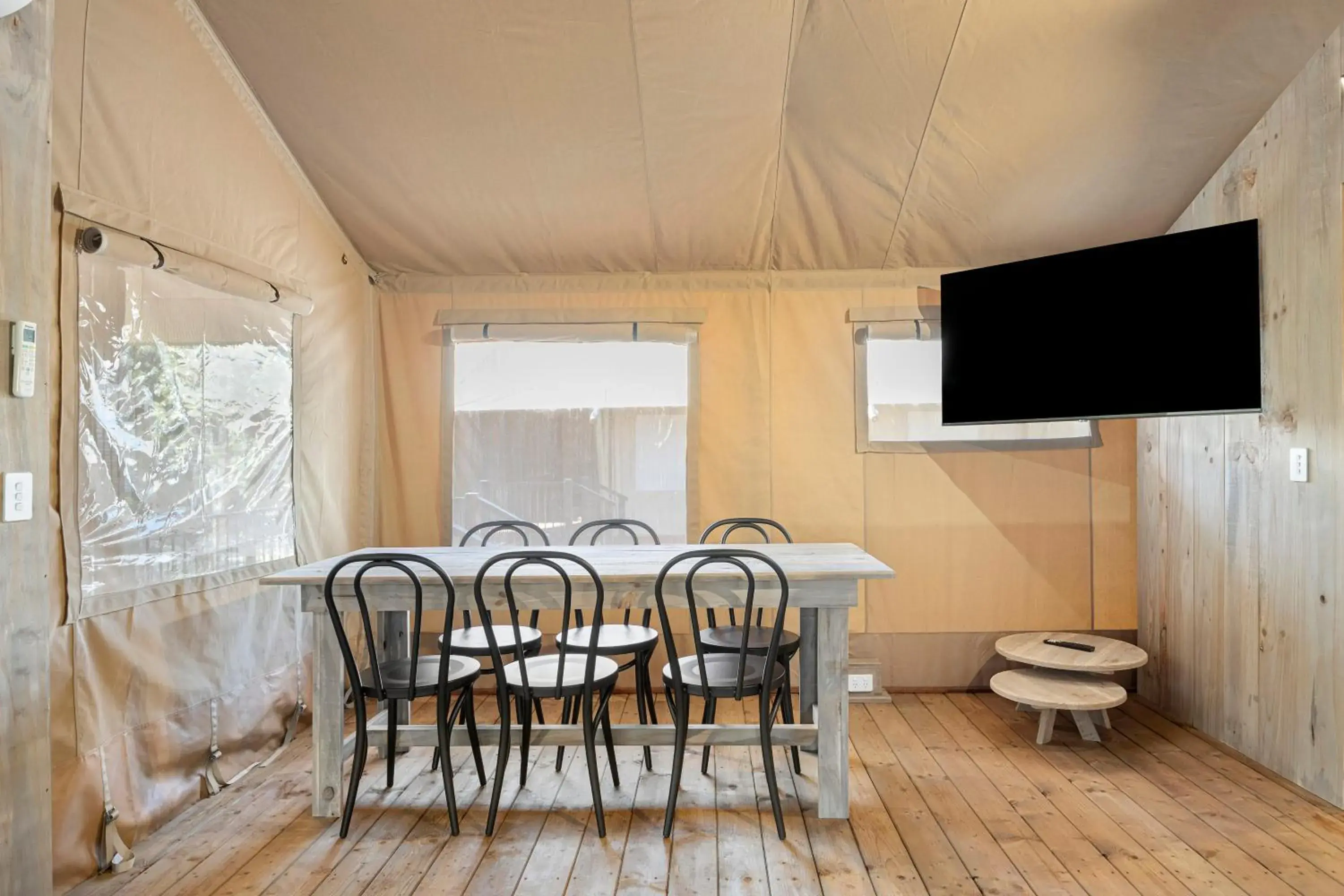 Superb Safari Tent in BIG4 Yarra Valley Park Lane Holiday Park Superb Safari Tent in BIG4 Yarra Valley Park Lane Holiday Park
